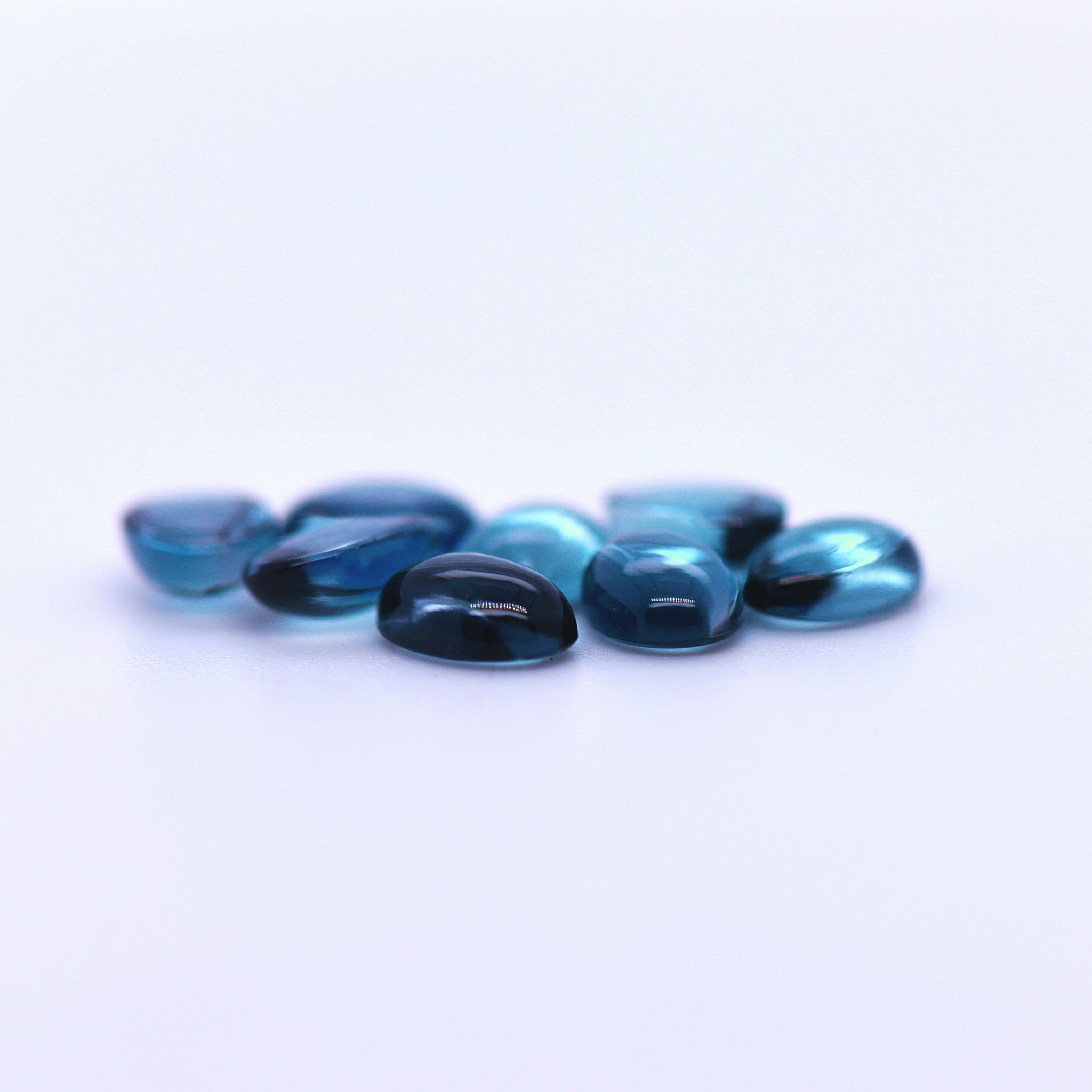 6x4 Oval Cabochon London Blue Topaz