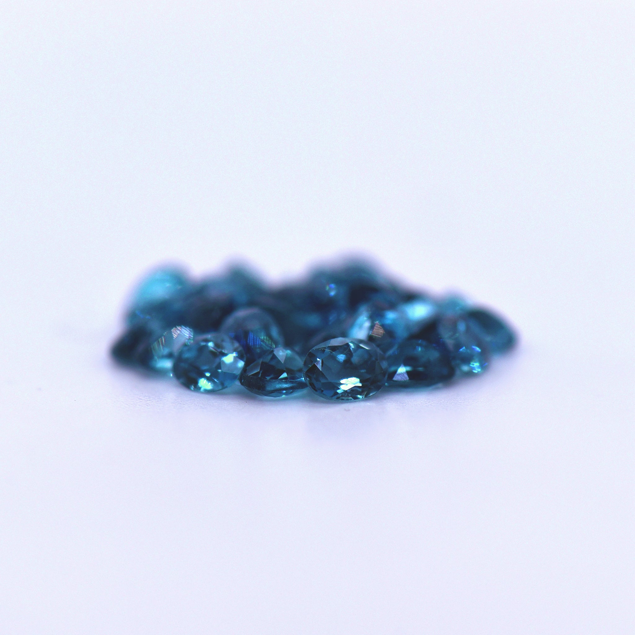 4x3 Oval Faceted London Blue Topaz