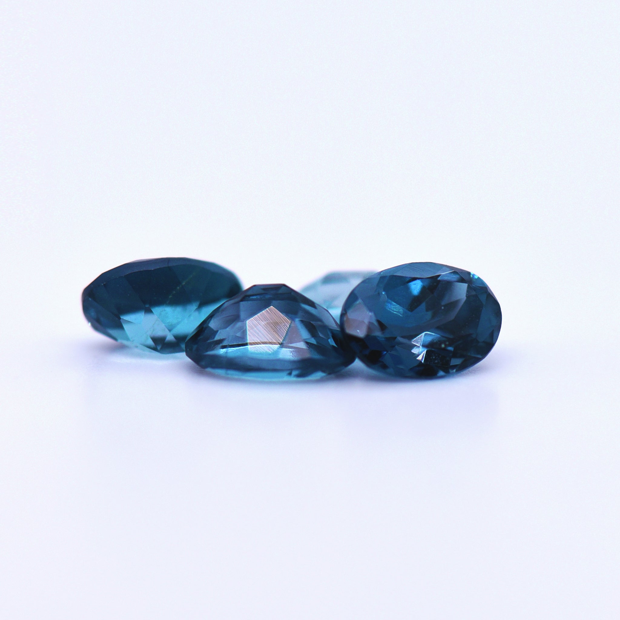 7x5 Oval Faceted London Blue Topaz