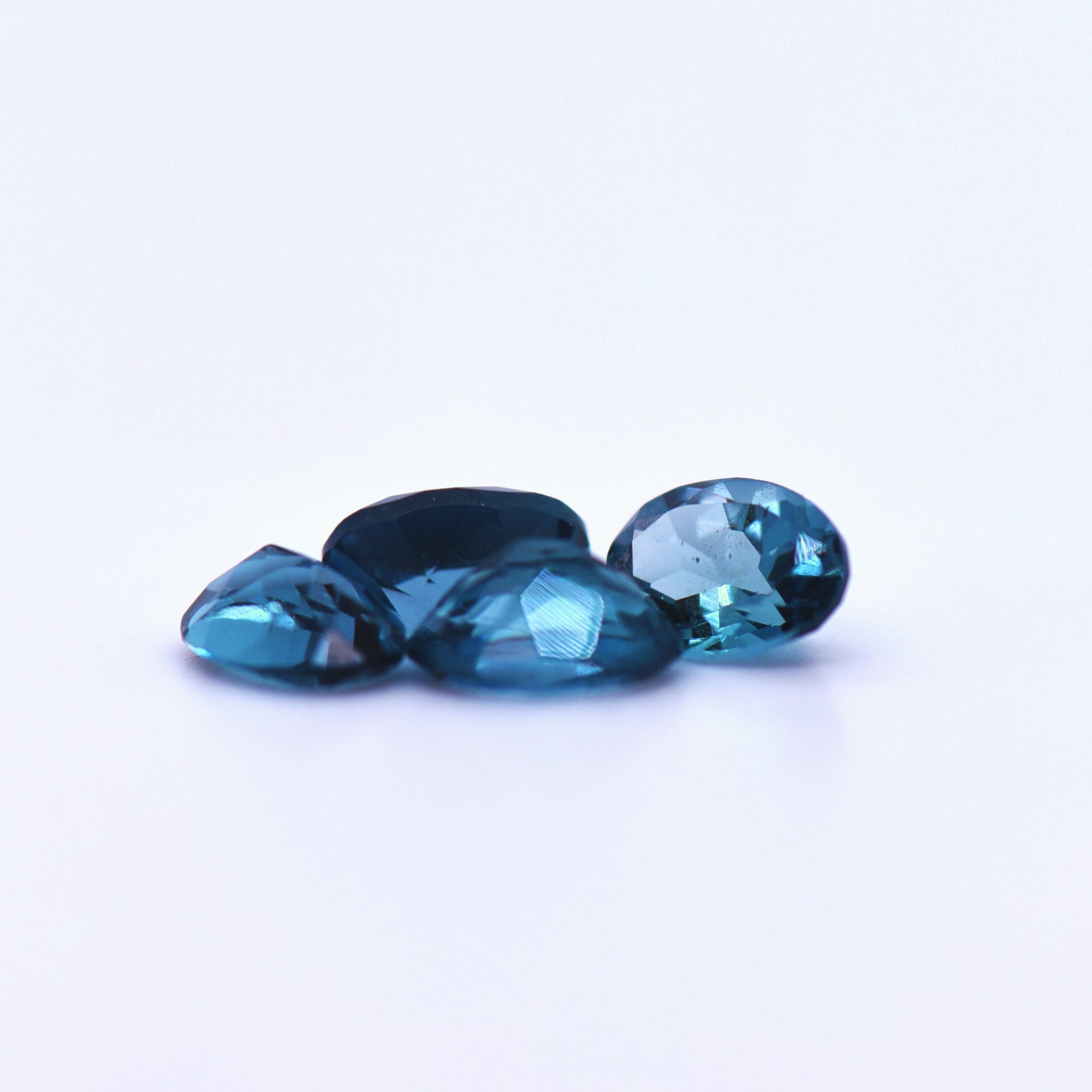 7x5 Oval Faceted London Blue Topaz