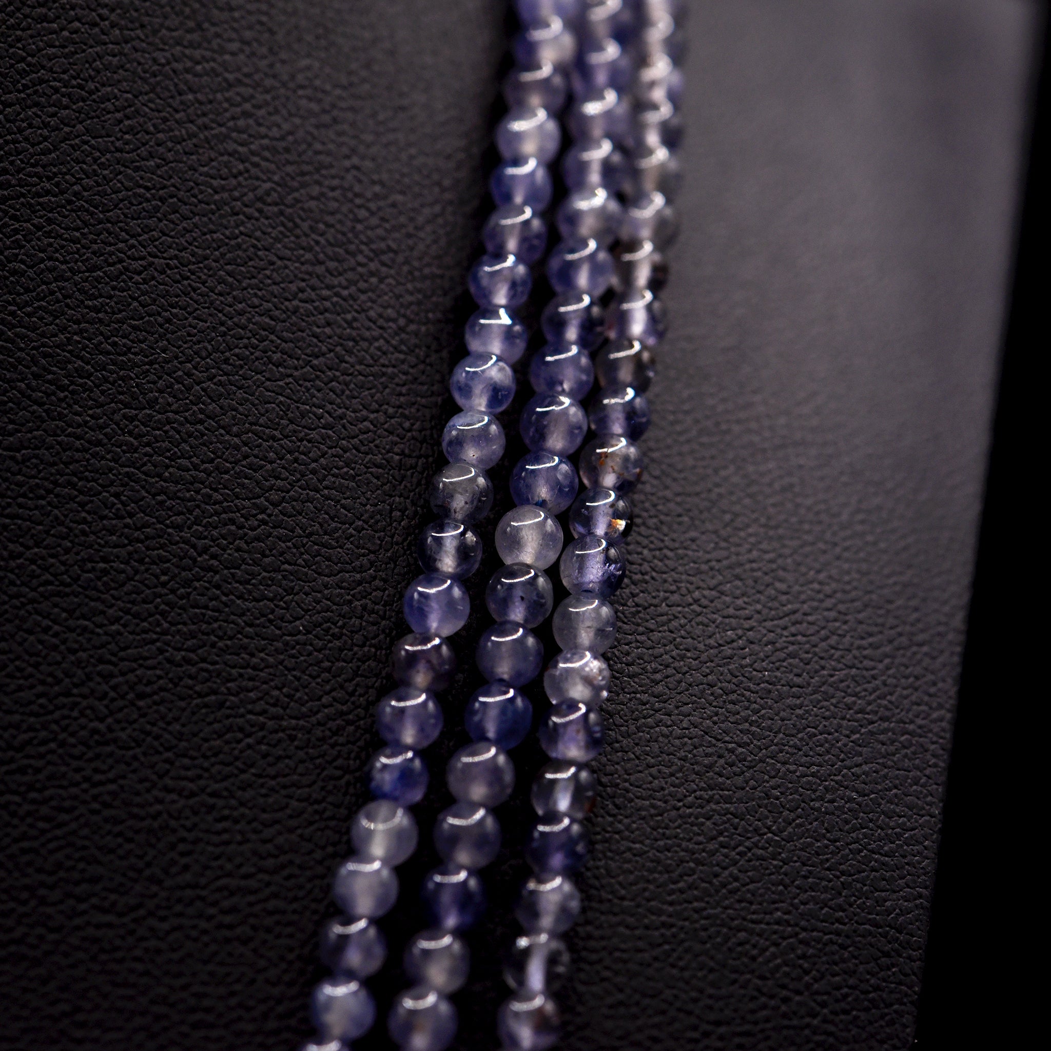 4mm Round Purple Iolite Bead Strings