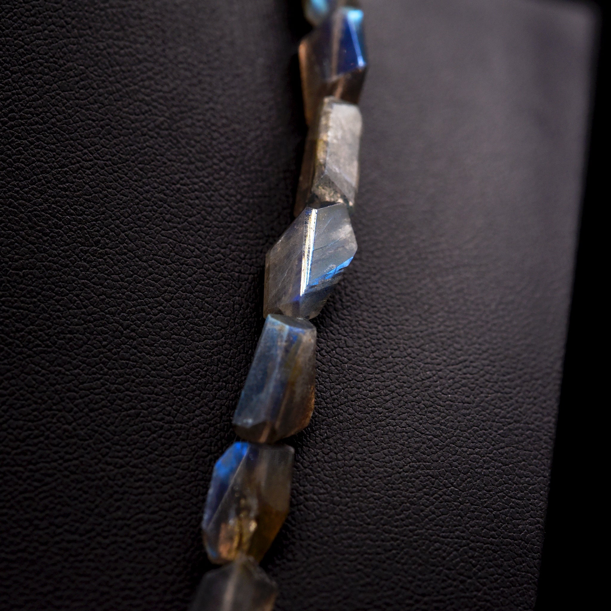 12x6 Nugget Grey Labradorite Bead Strings