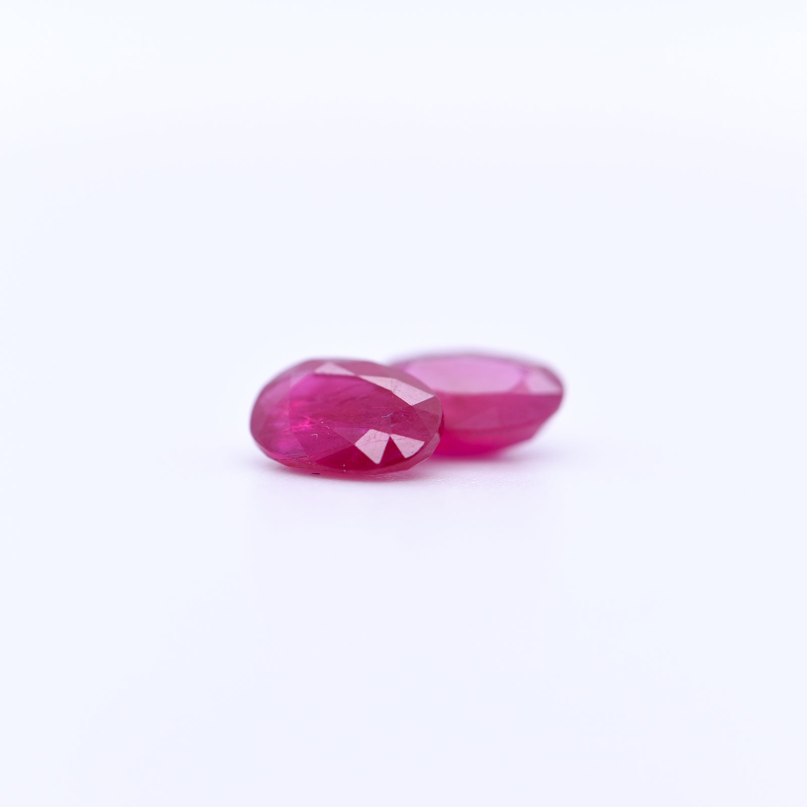 7x5 Oval Faceted Red Rubies