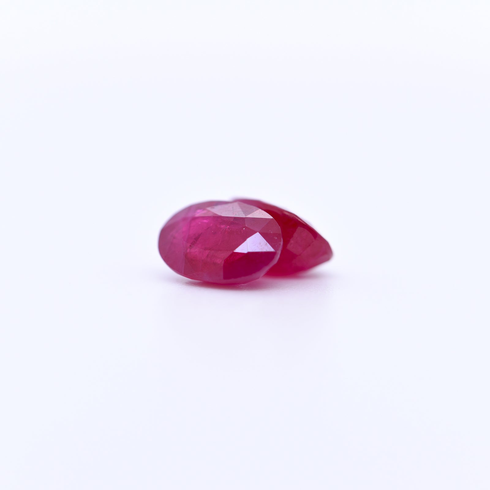 7x5 Oval Faceted Red Rubies