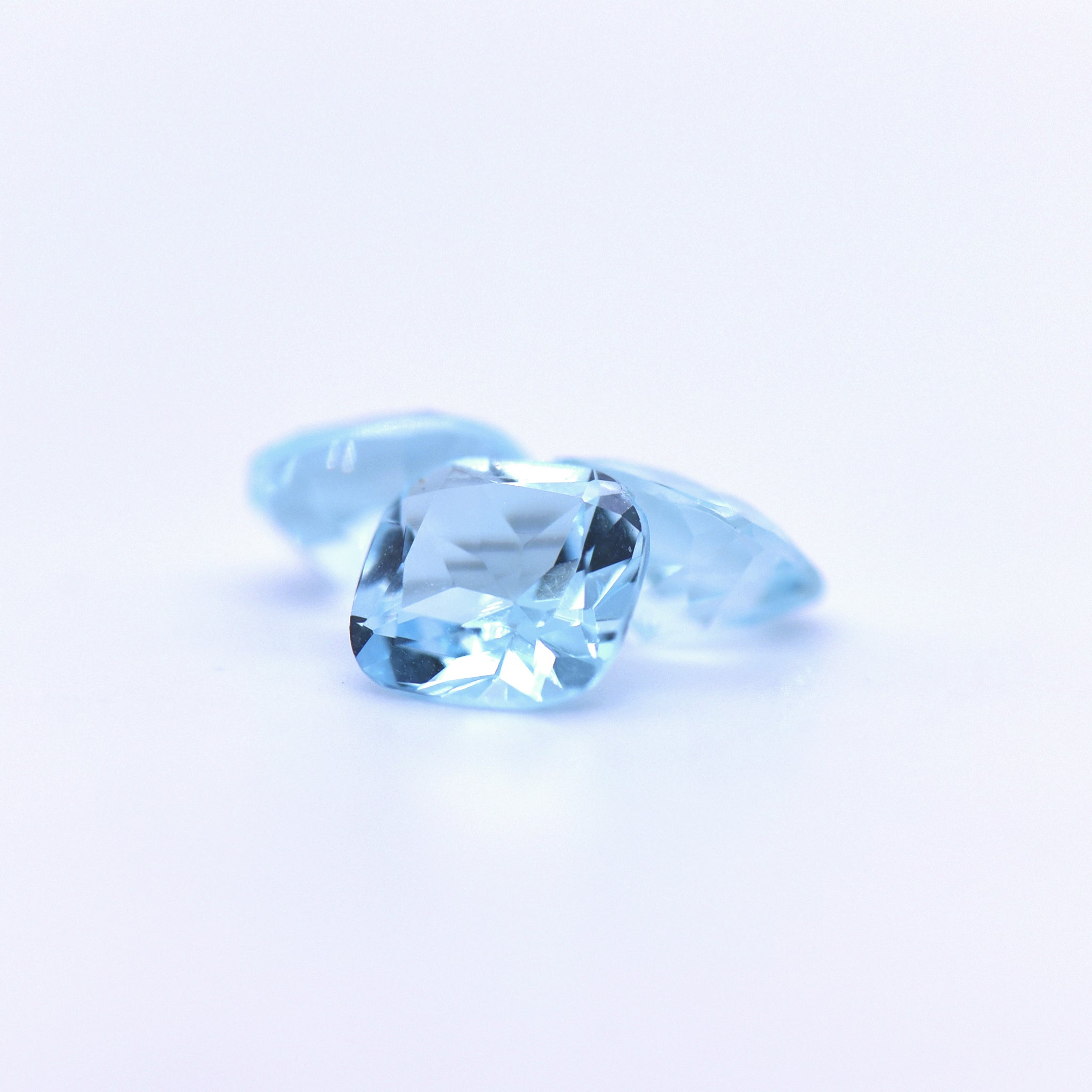 8x8 Cushion Faceted Sky Blue Topaz