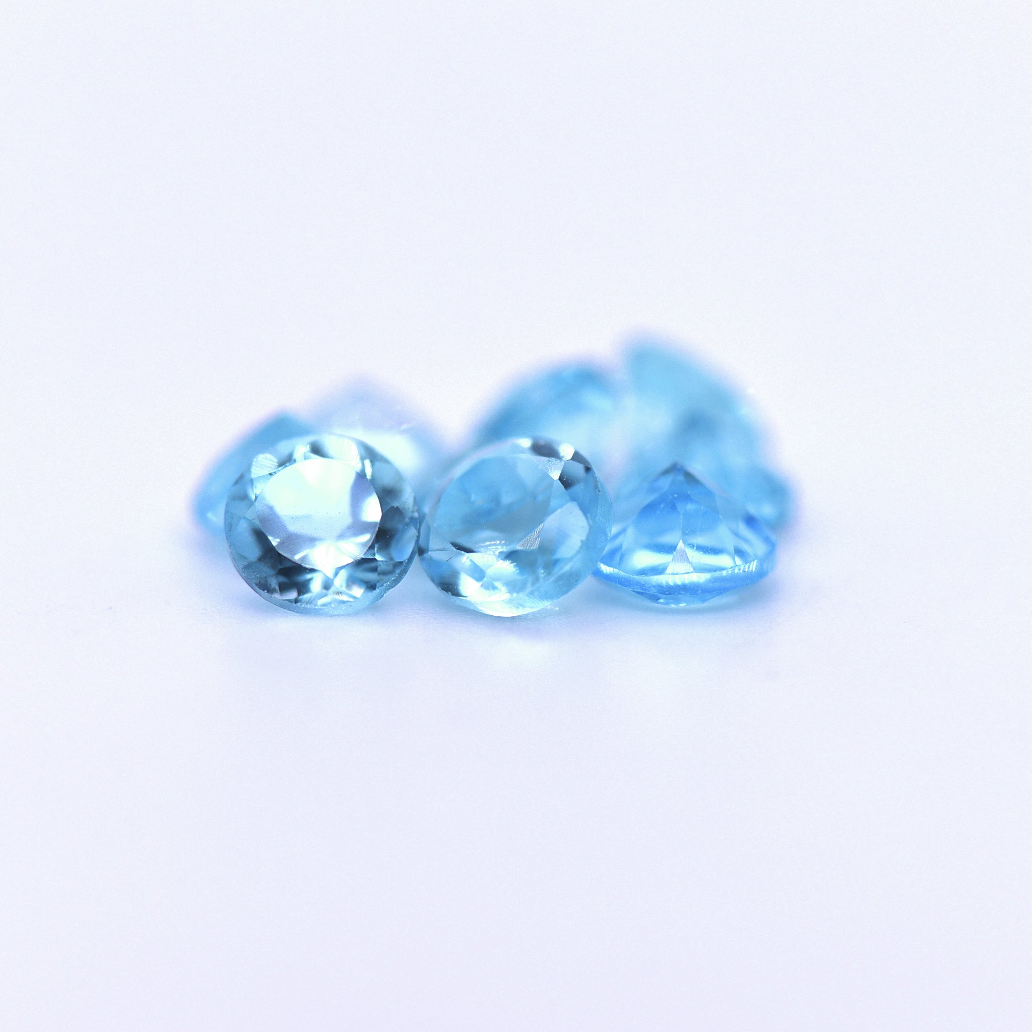 5mm Round Faceted Swiss Blue Topaz