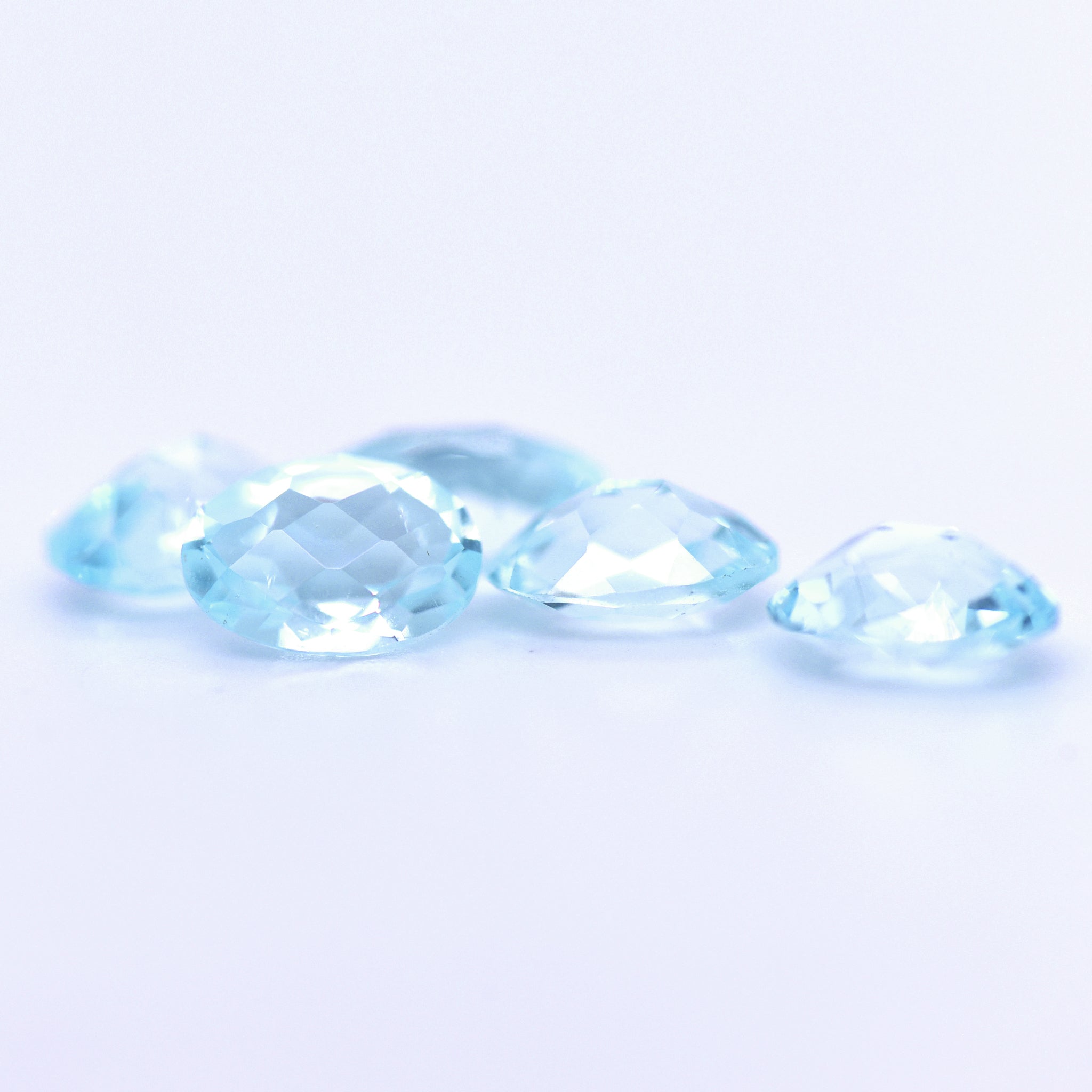 8x6 Oval Checkerboard Cut Sky Blue Topaz