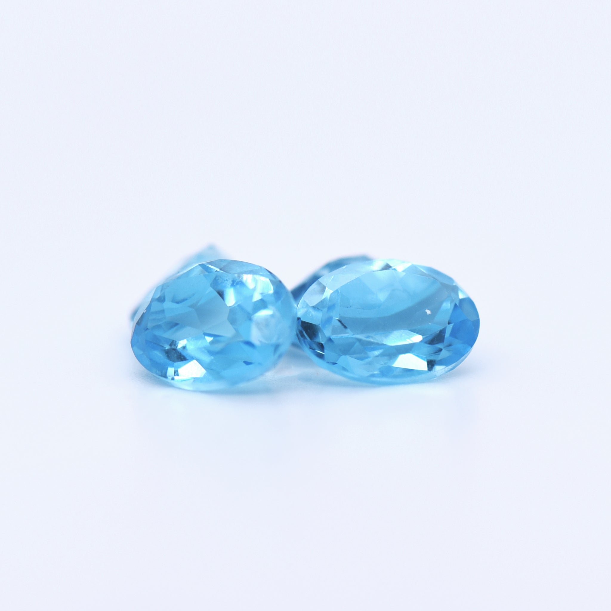 9x7 Oval Faceted Swiss Blue Topaz