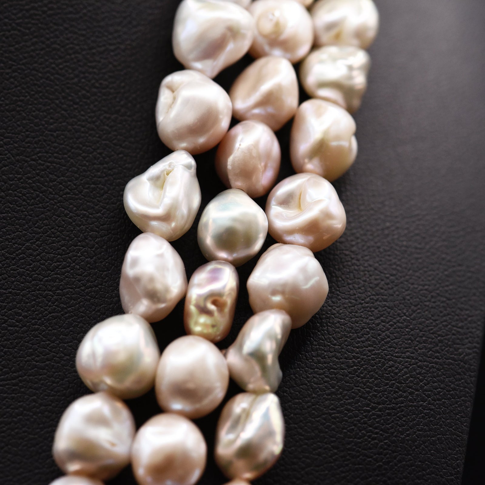 Pearl Strings