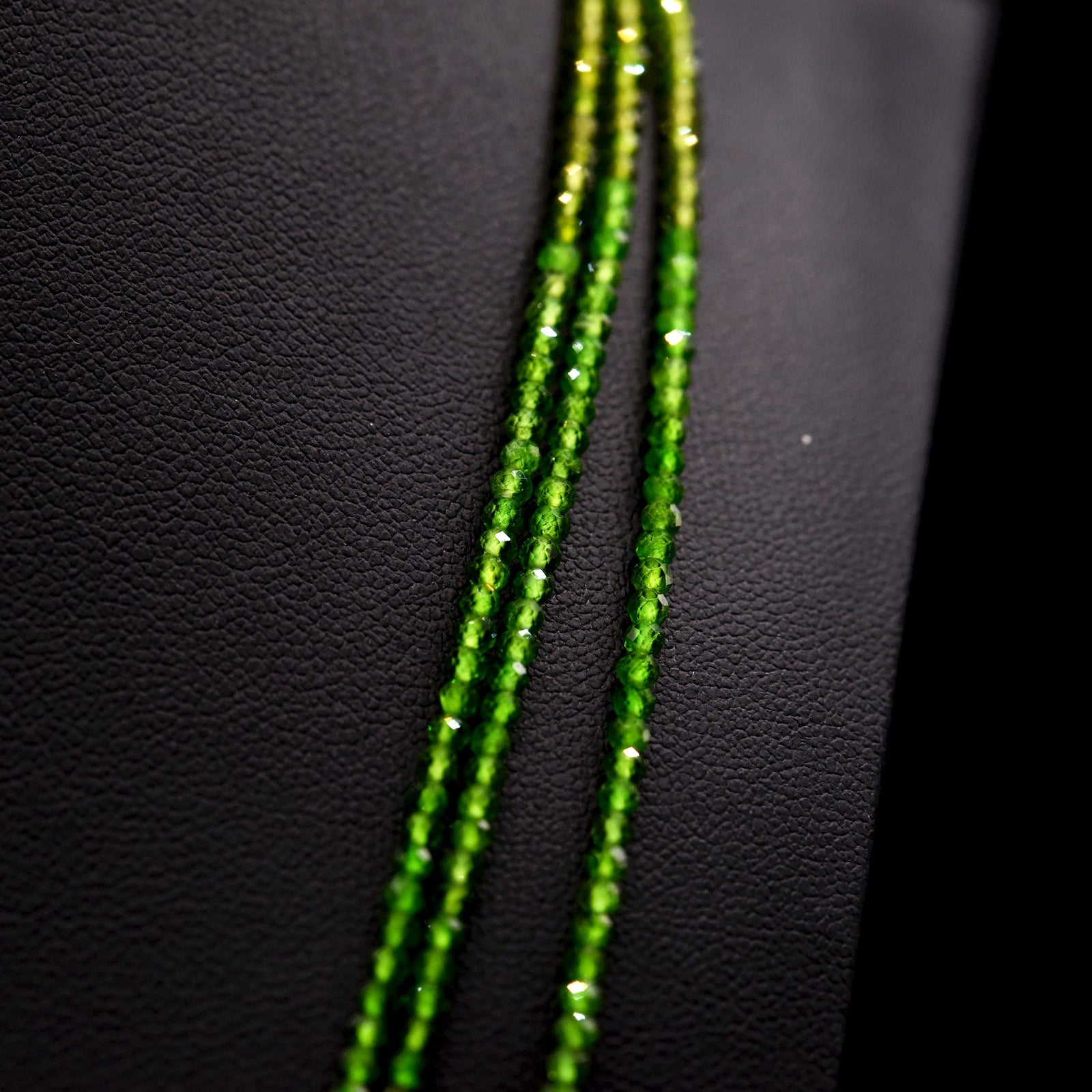 Chrome Diopside Beads