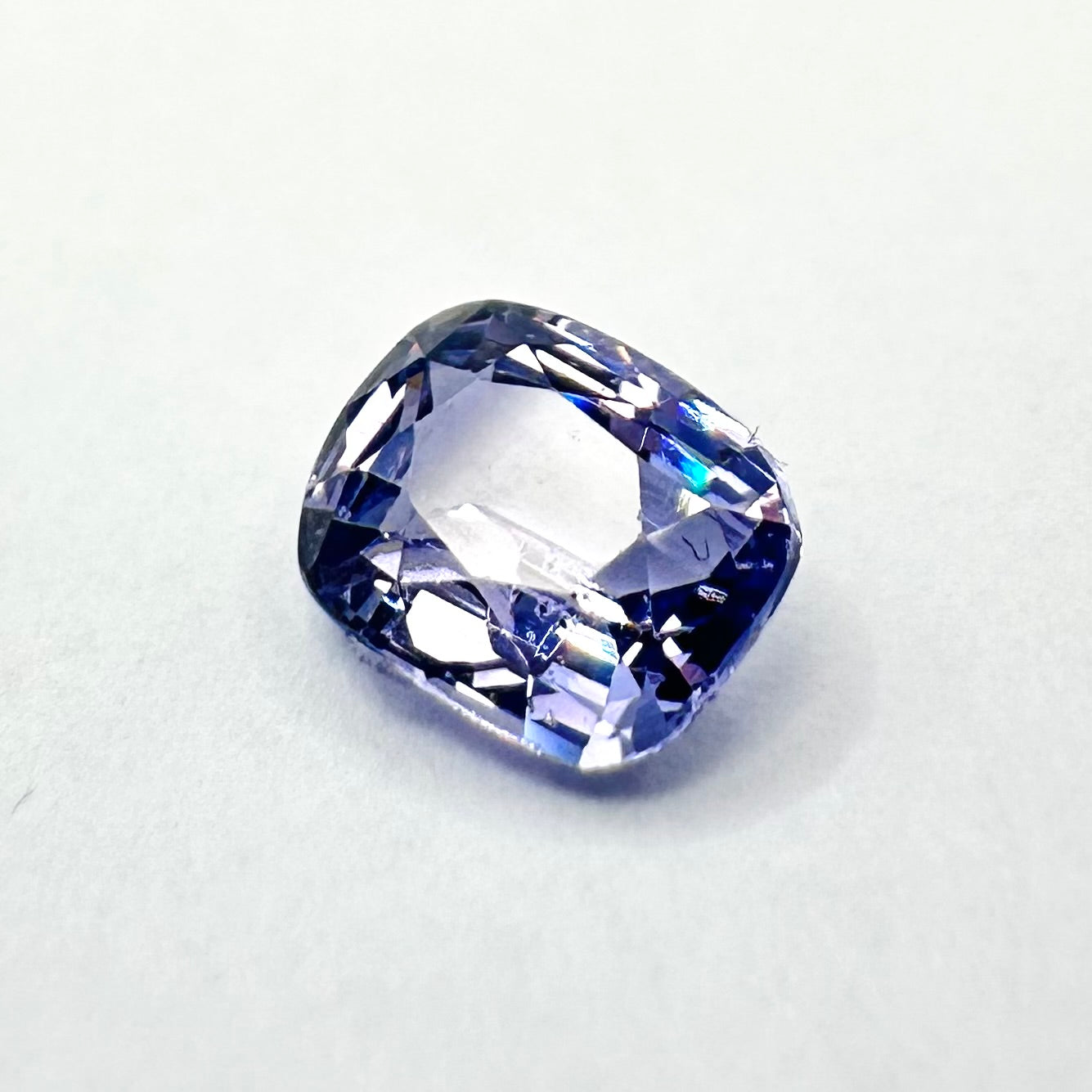 0.98cts 6.40x5.20 Cushion Faceted lavender Spinel