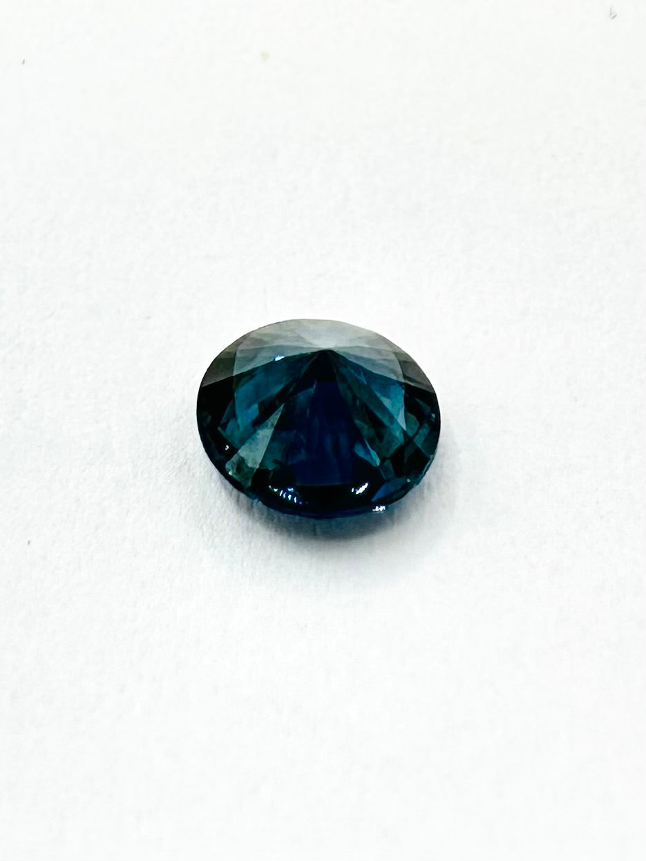 0.87cts 6.26x3.21 round faceted Cobalt Spinel