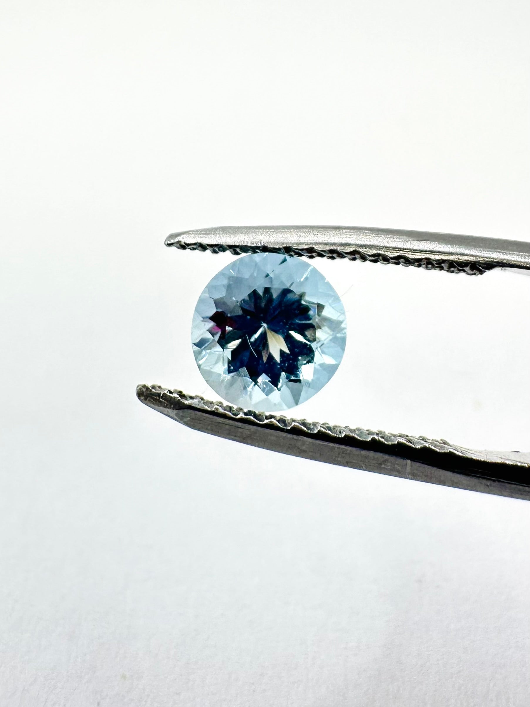 1.54cts 6mm Round faceted Aquamarine Pair