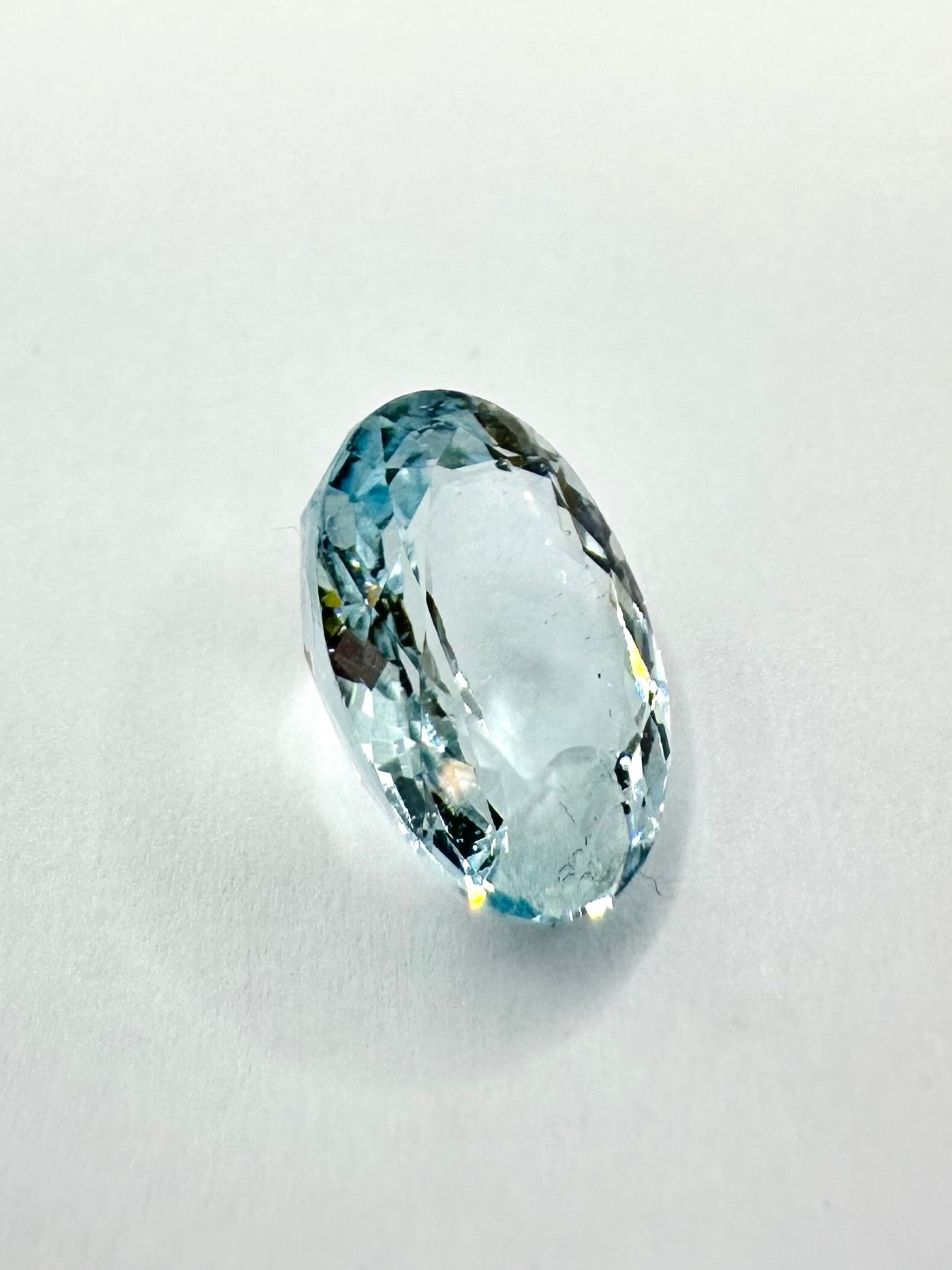 6.72cts 11.12x9.09mm Oval Faceted Aquamarine