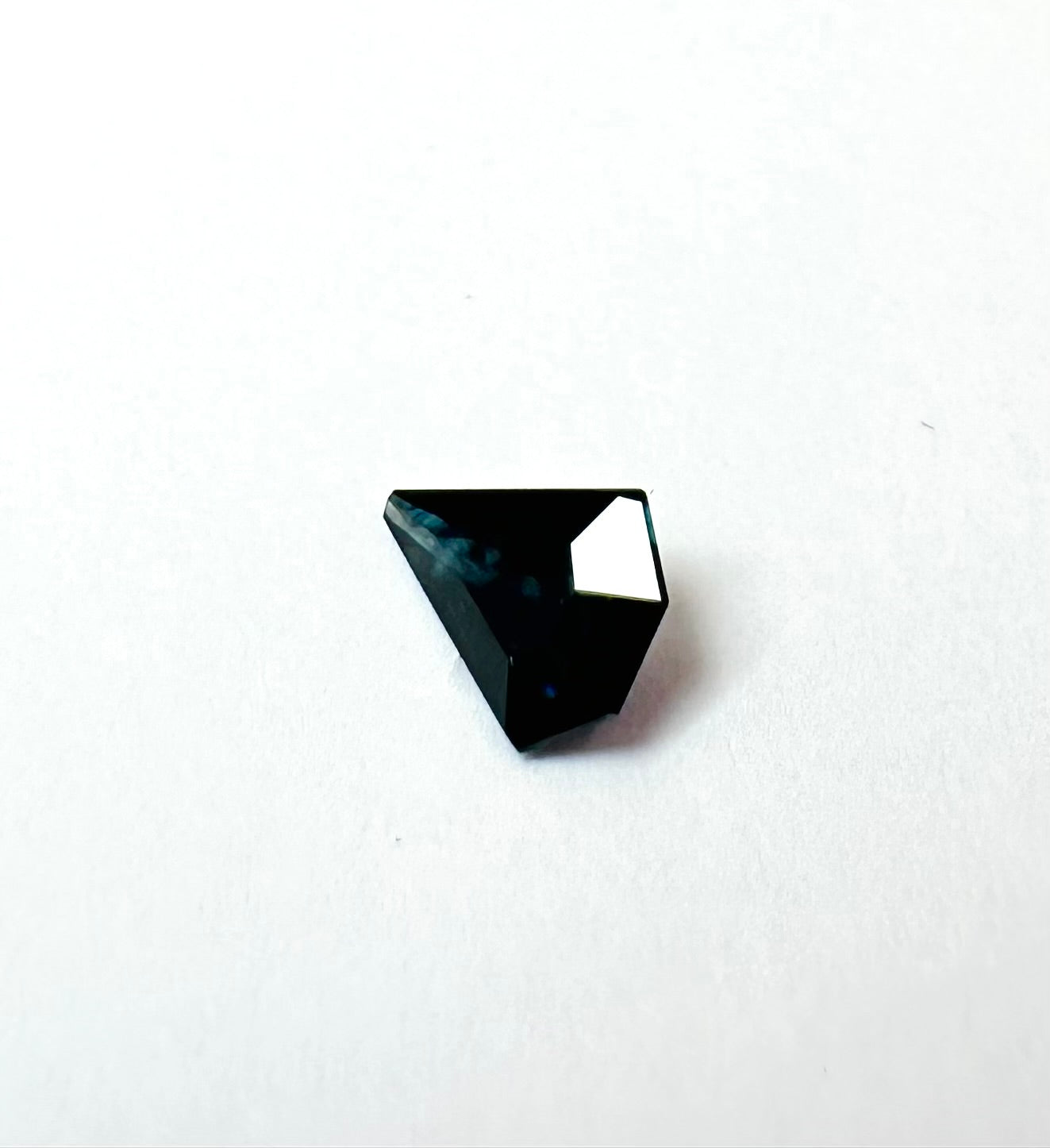 0.86cts 8.35x6.07mm kite faceted Teal Sapphire