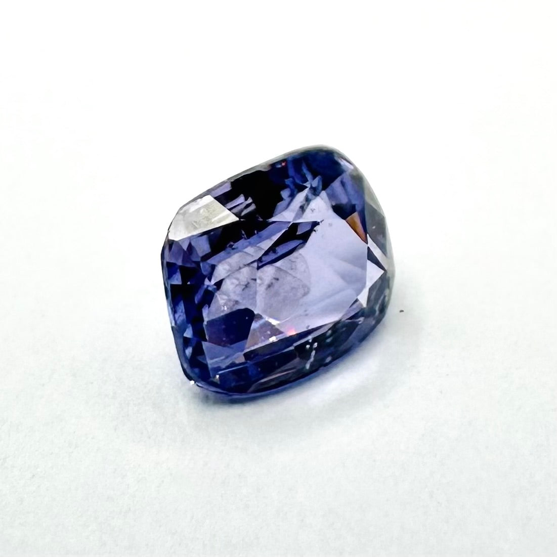 0.98cts 6.40x5.20 Cushion Faceted lavender Spinel