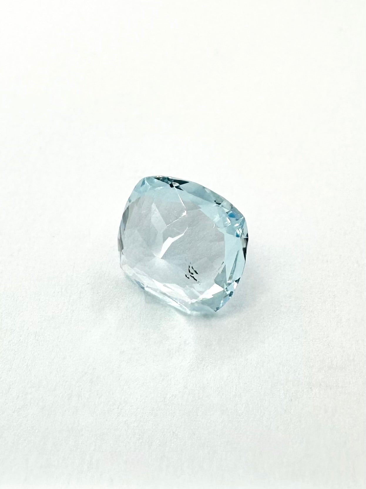1.40cts 7.89x7.20mm Cushion Faceted Blue Aquamarine