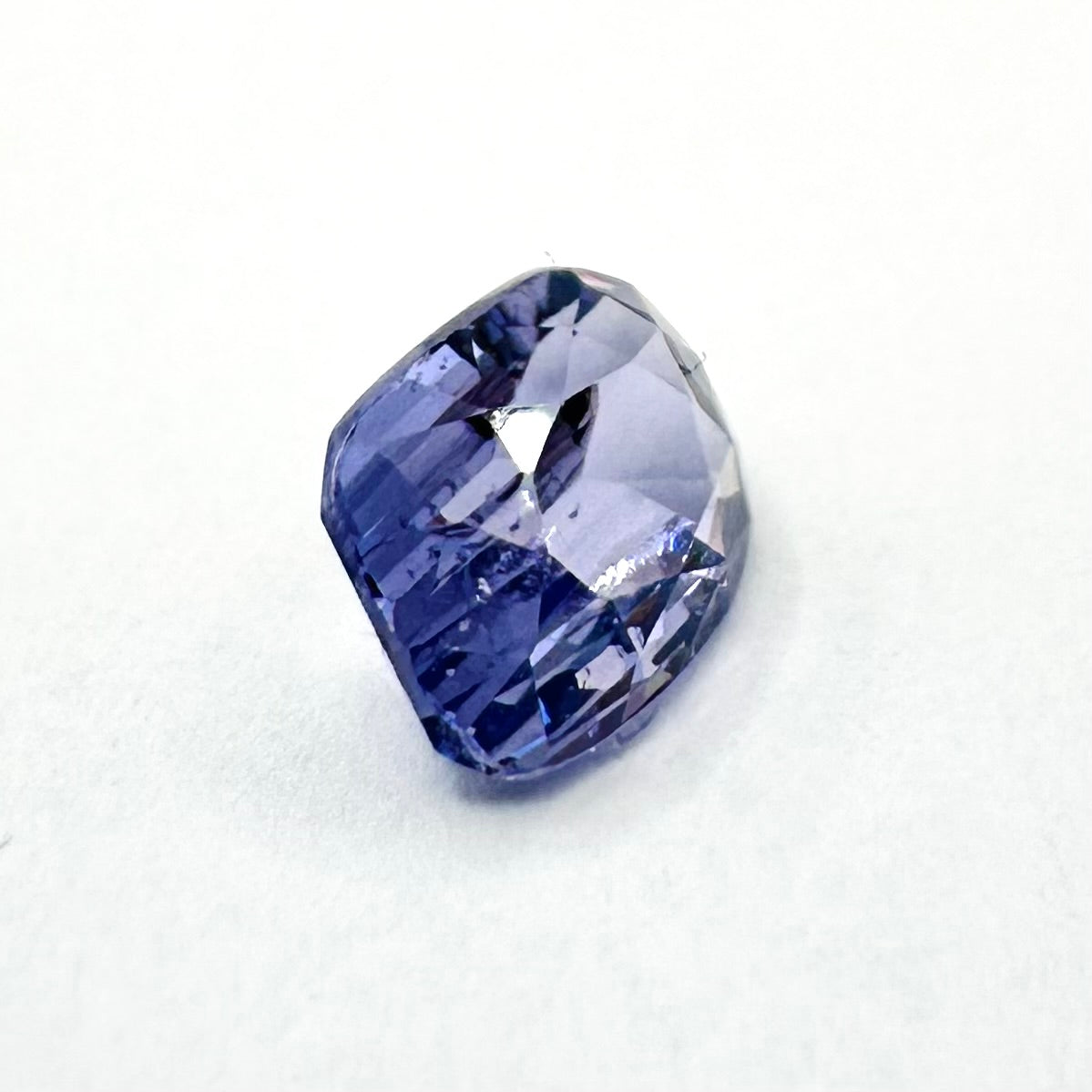 0.98cts 6.40x5.20 Cushion Faceted lavender Spinel