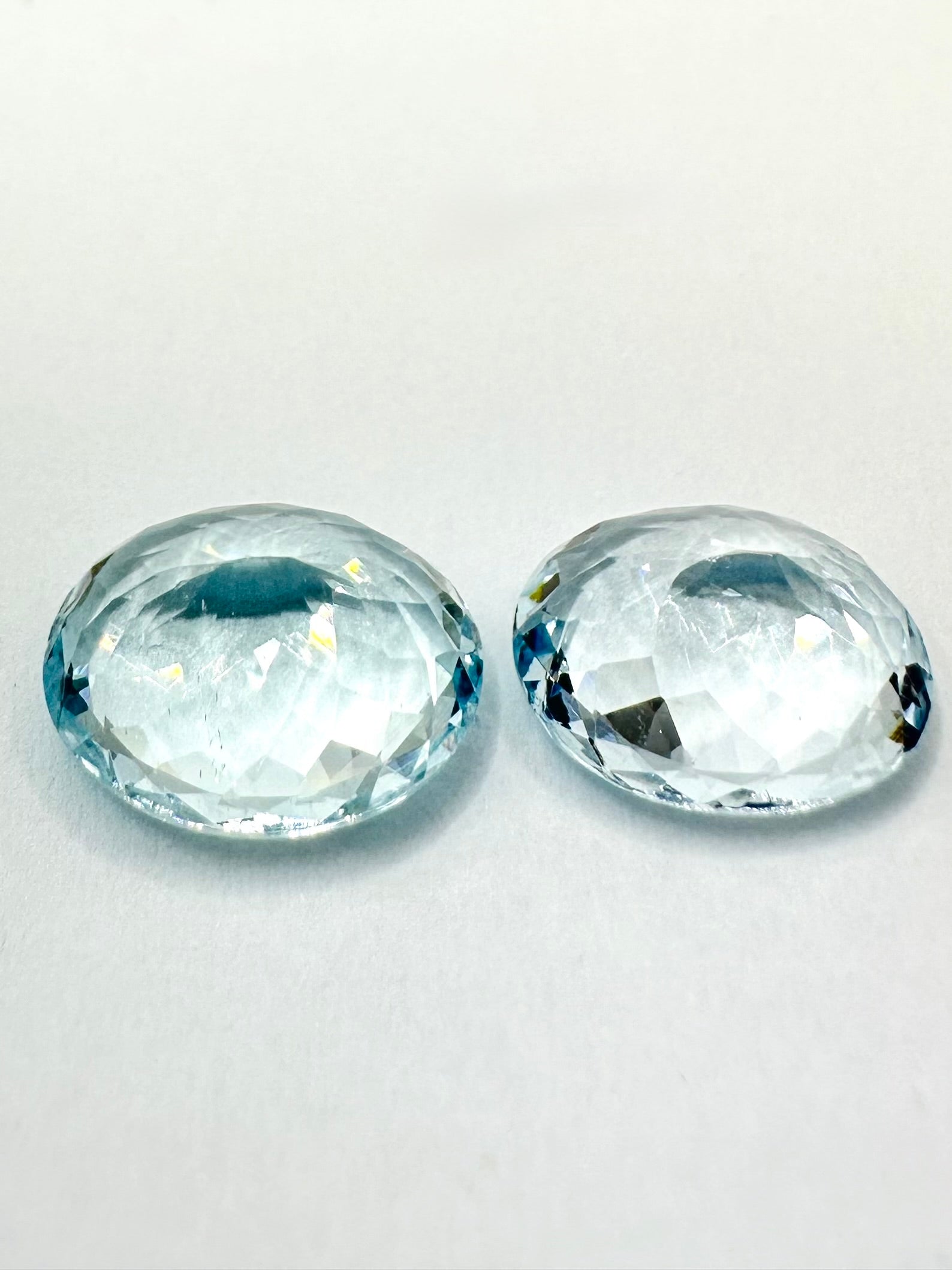6.36cts 11.40x9.28mm Oval Faceted Aquamarine Pair