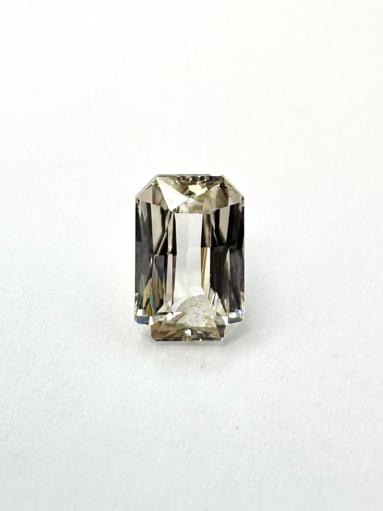3.31cts 9.76x6.56mm Baguette Step Cut Champagne Zircon