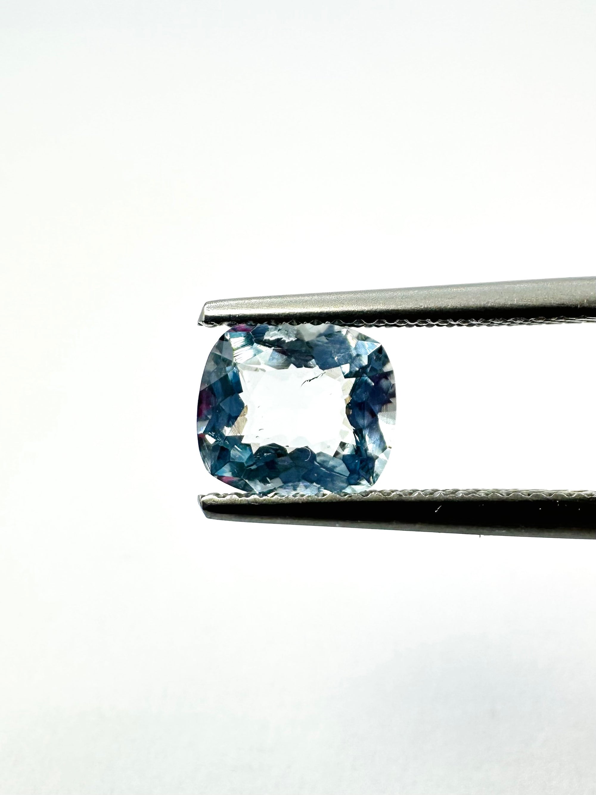 1.40cts 7.89x7.20mm Cushion Faceted Blue Aquamarine