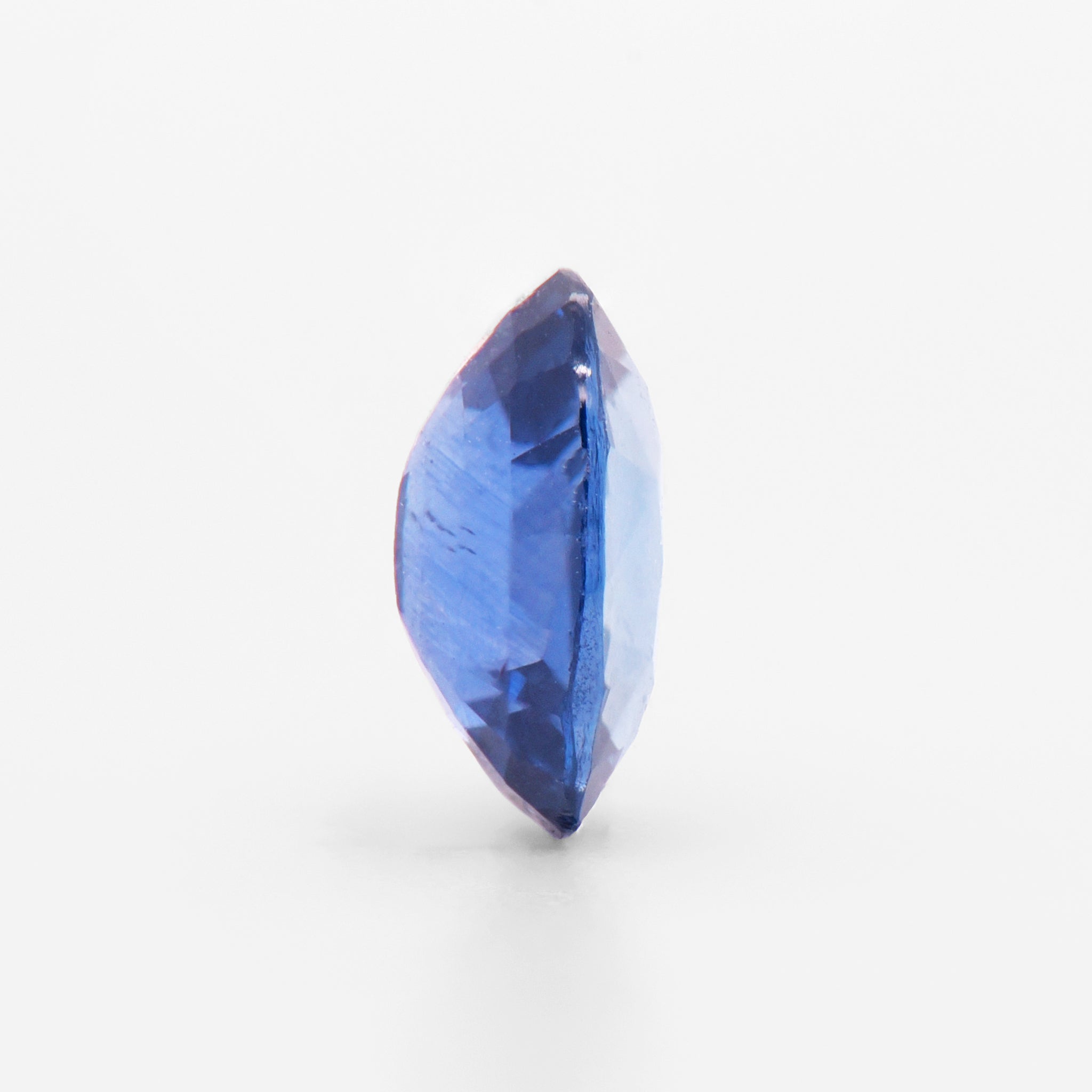 0.82cts 6.5x4.6mm Oval Faceted Blue Sapphire