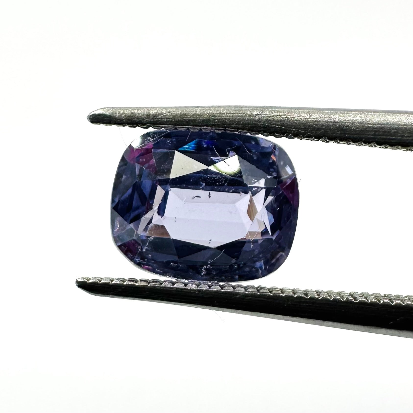 0.98cts 6.40x5.20 Cushion Faceted lavender Spinel