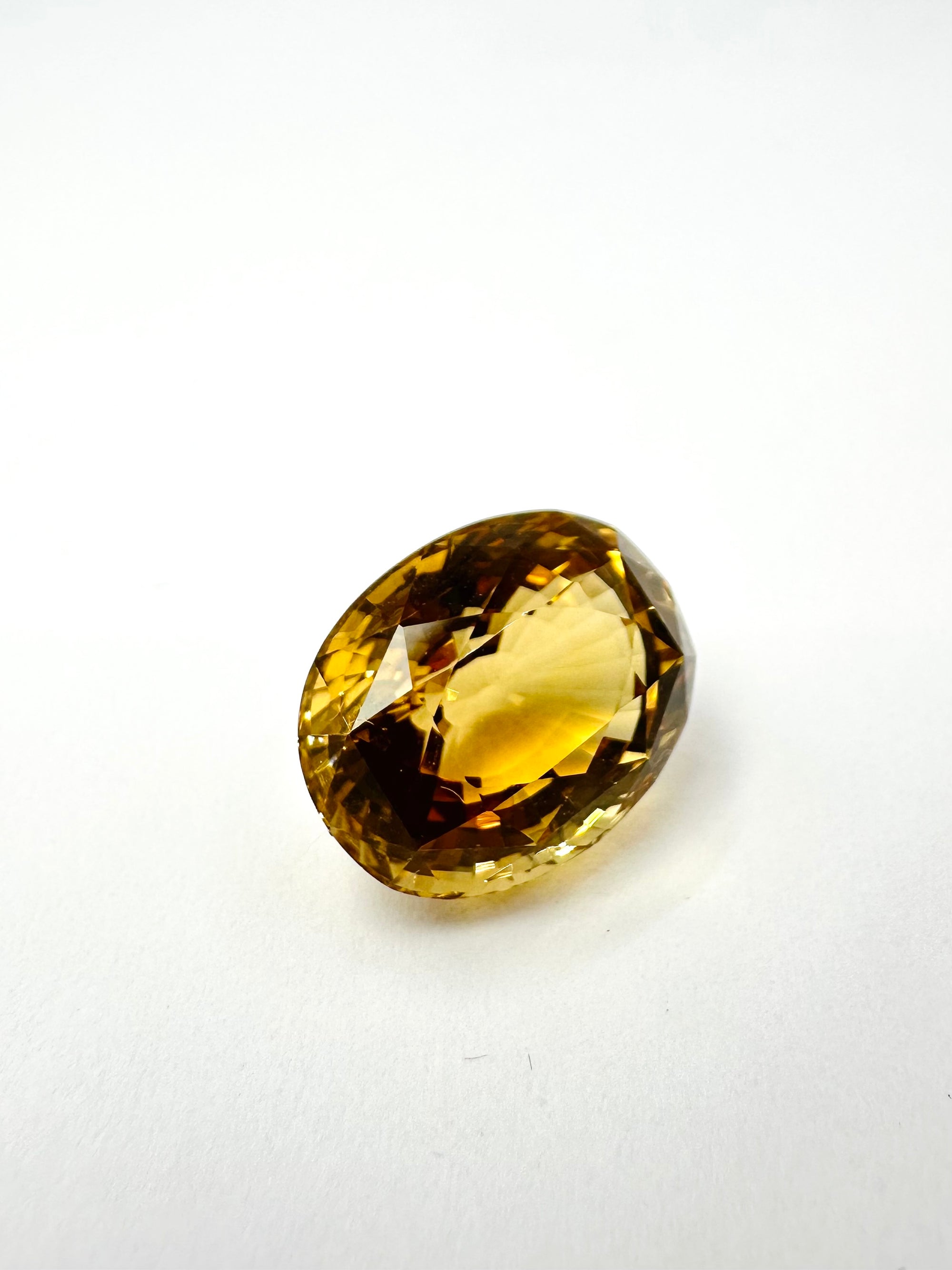 14.56cts 16.72x13.42mm Oval Faceted Citrine
