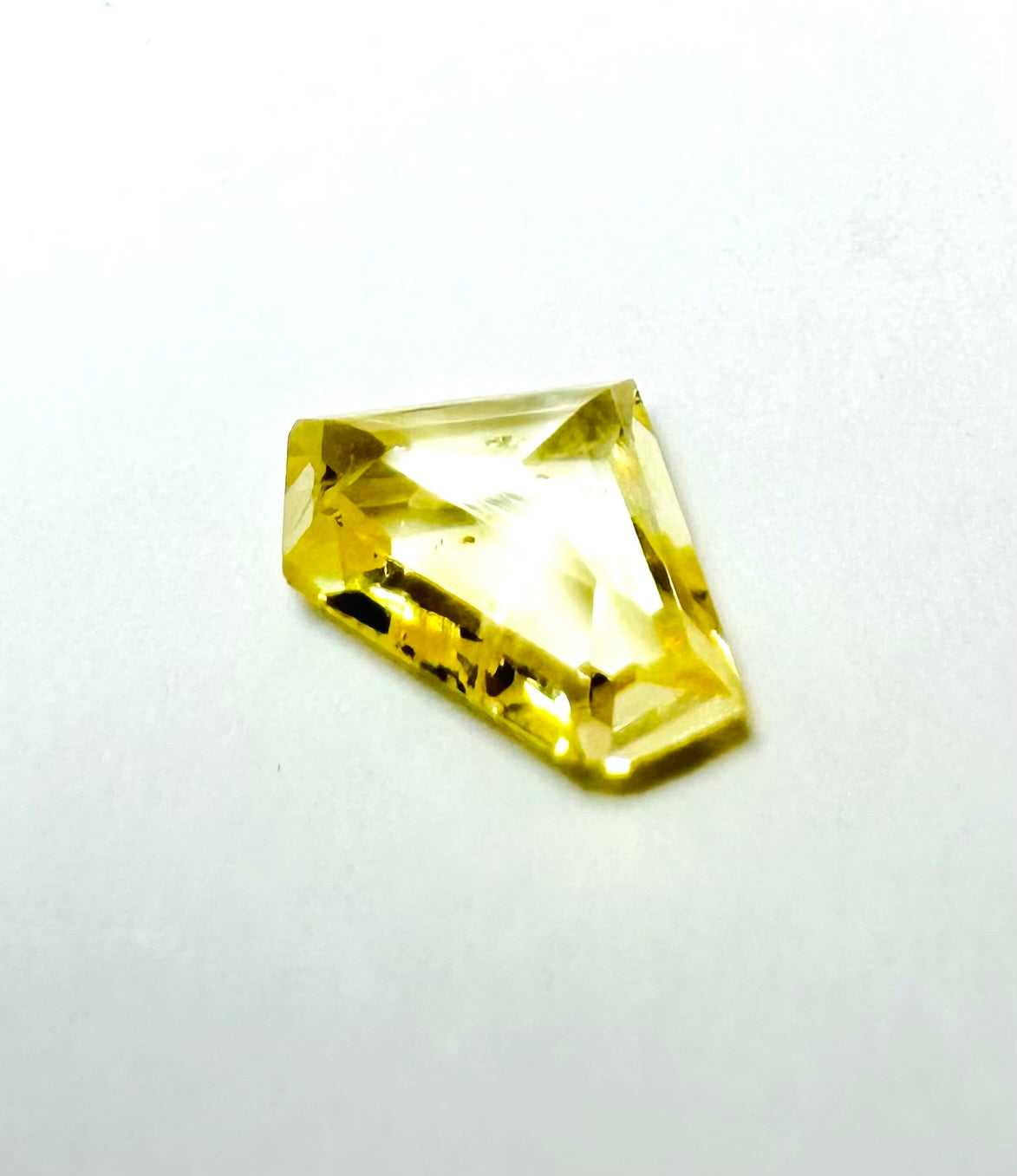 1.56cts 9.65x6.78mm Kite Shield Yellow Faceted Sapphire