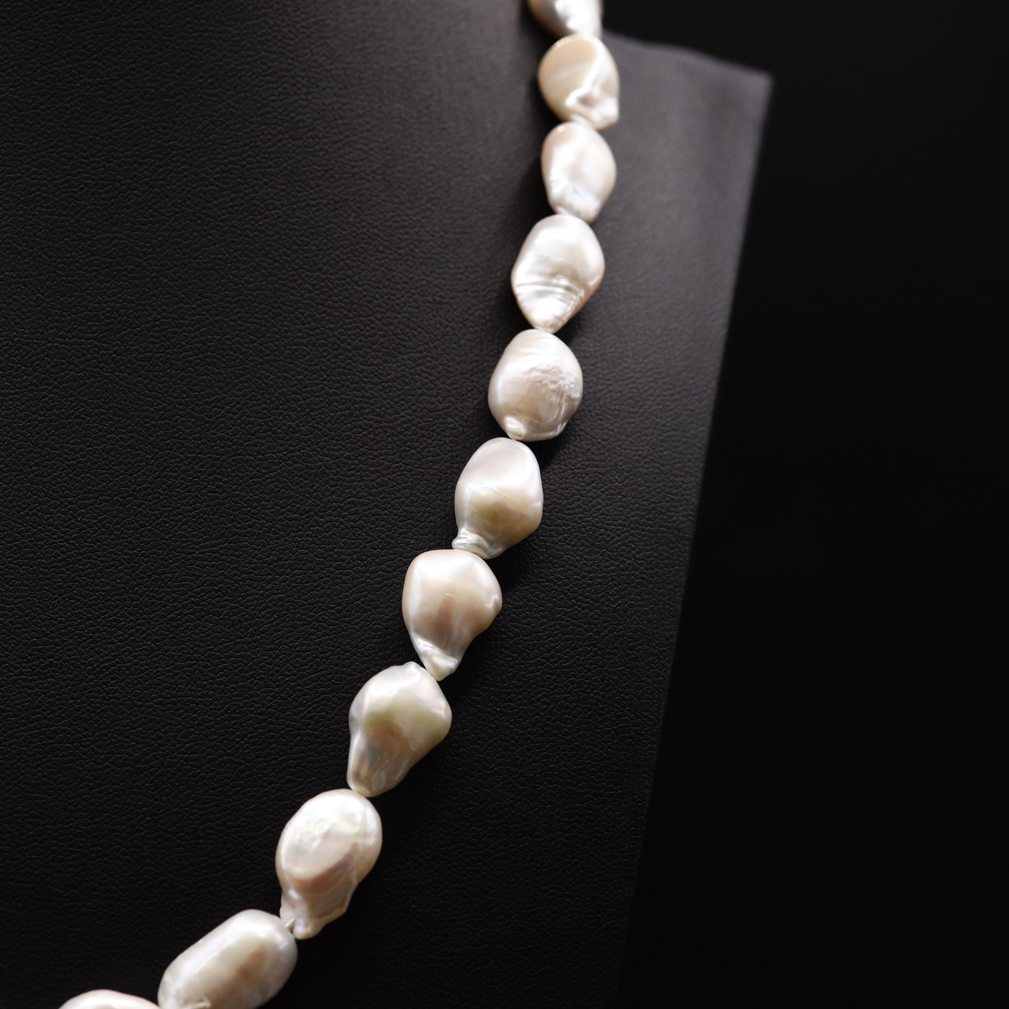 11mm Baroque White Loose Pearl String