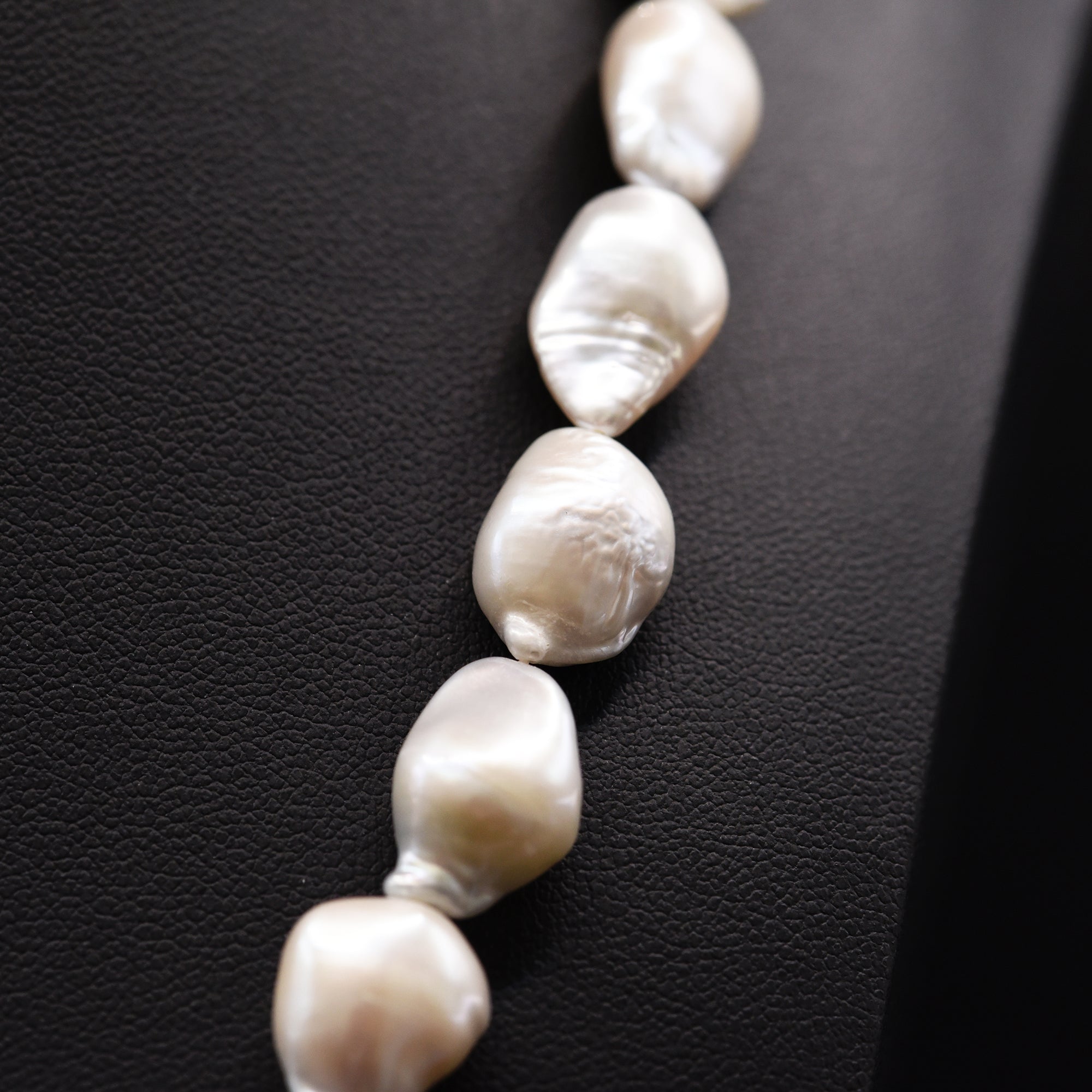 11mm Baroque White Loose Pearl String