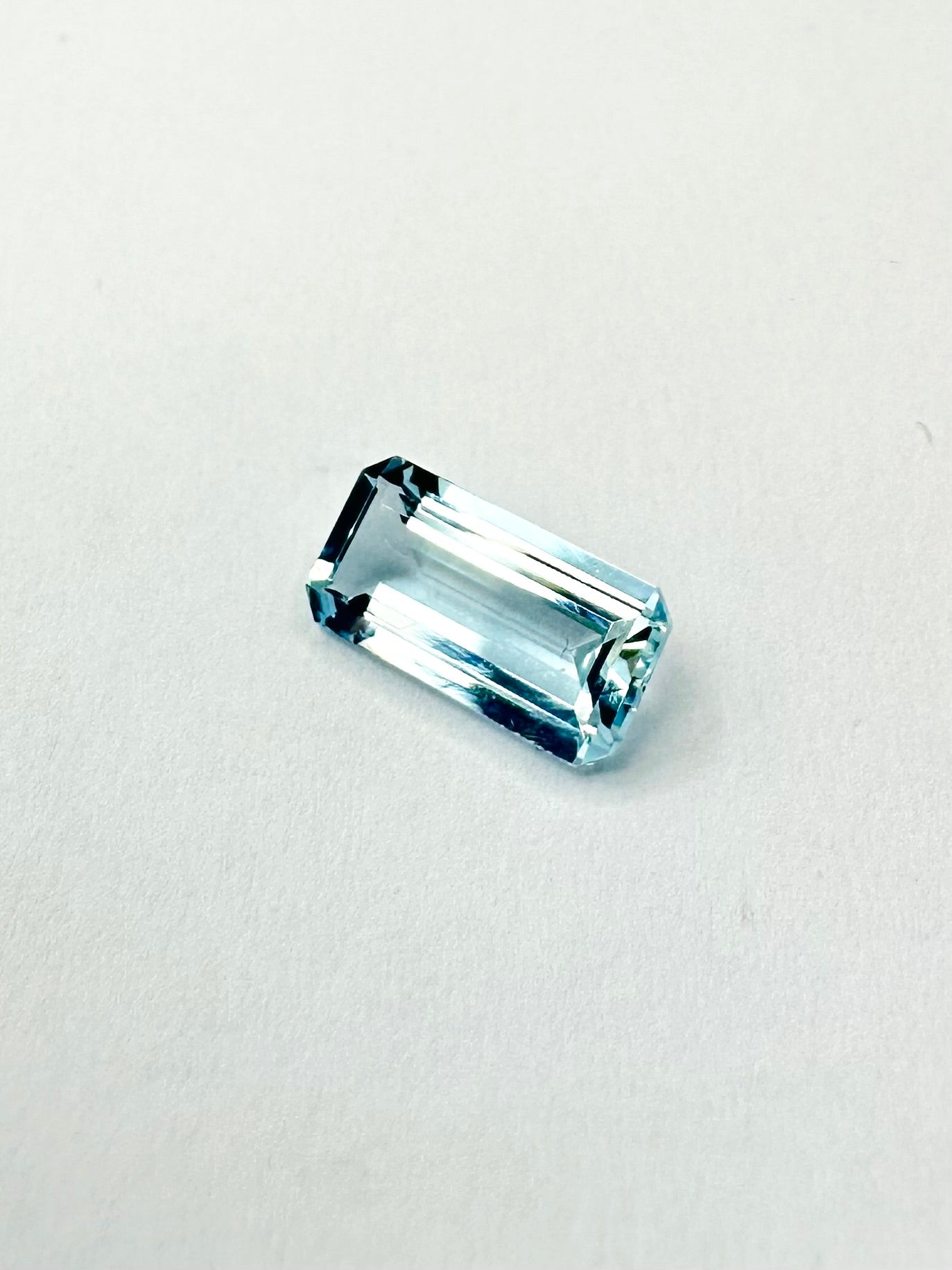 1.16cts 9.76x5.00mm Baguette Step Cut Blue Aquamarine