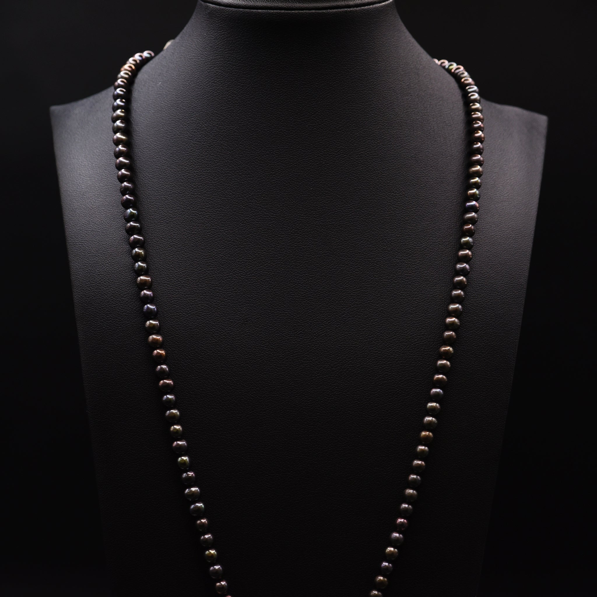 5mm Off Round Black Loose Pearl String