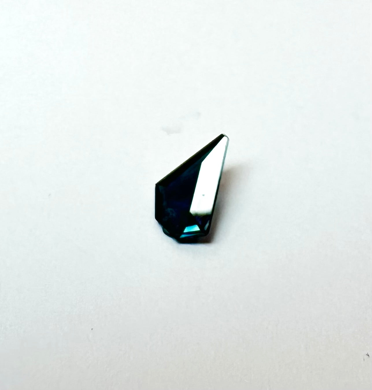 0.67cts 7.73x5.73mm Kite Cut Teal Sapphire