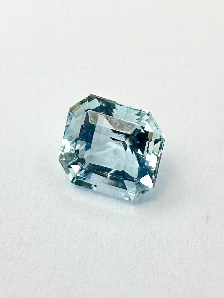 1.58cts 7.25x6.54mm Octagonal Faceted Aquamarine