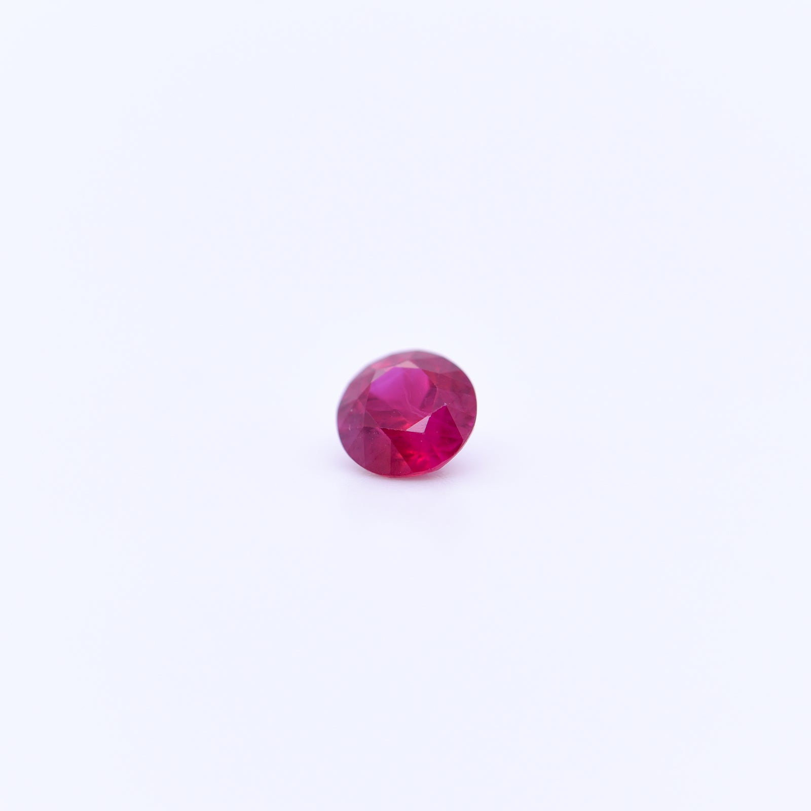 5mm Round Diamond Cut Red Rubies