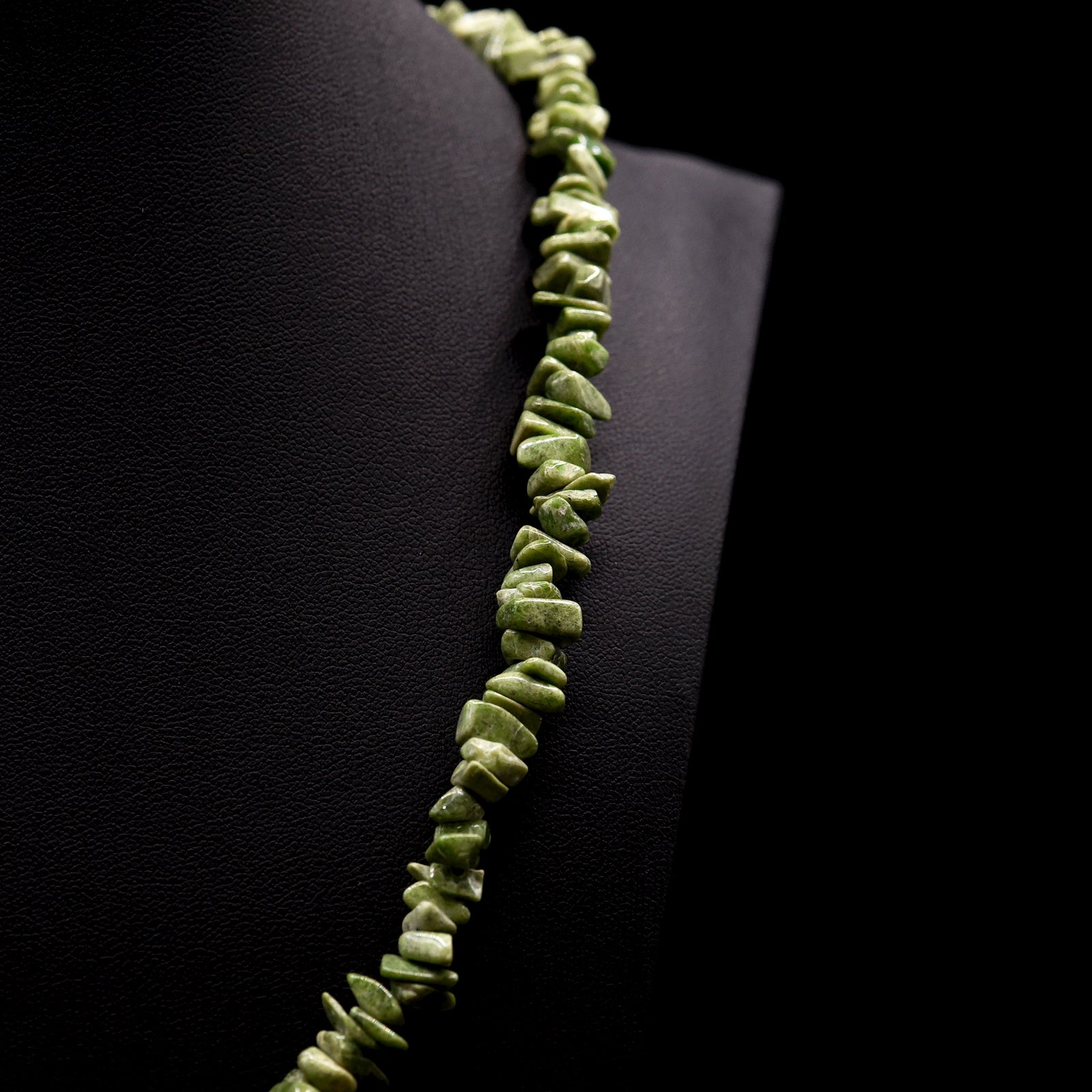 8mm Chip Green Chrome Diopside Bead Strings