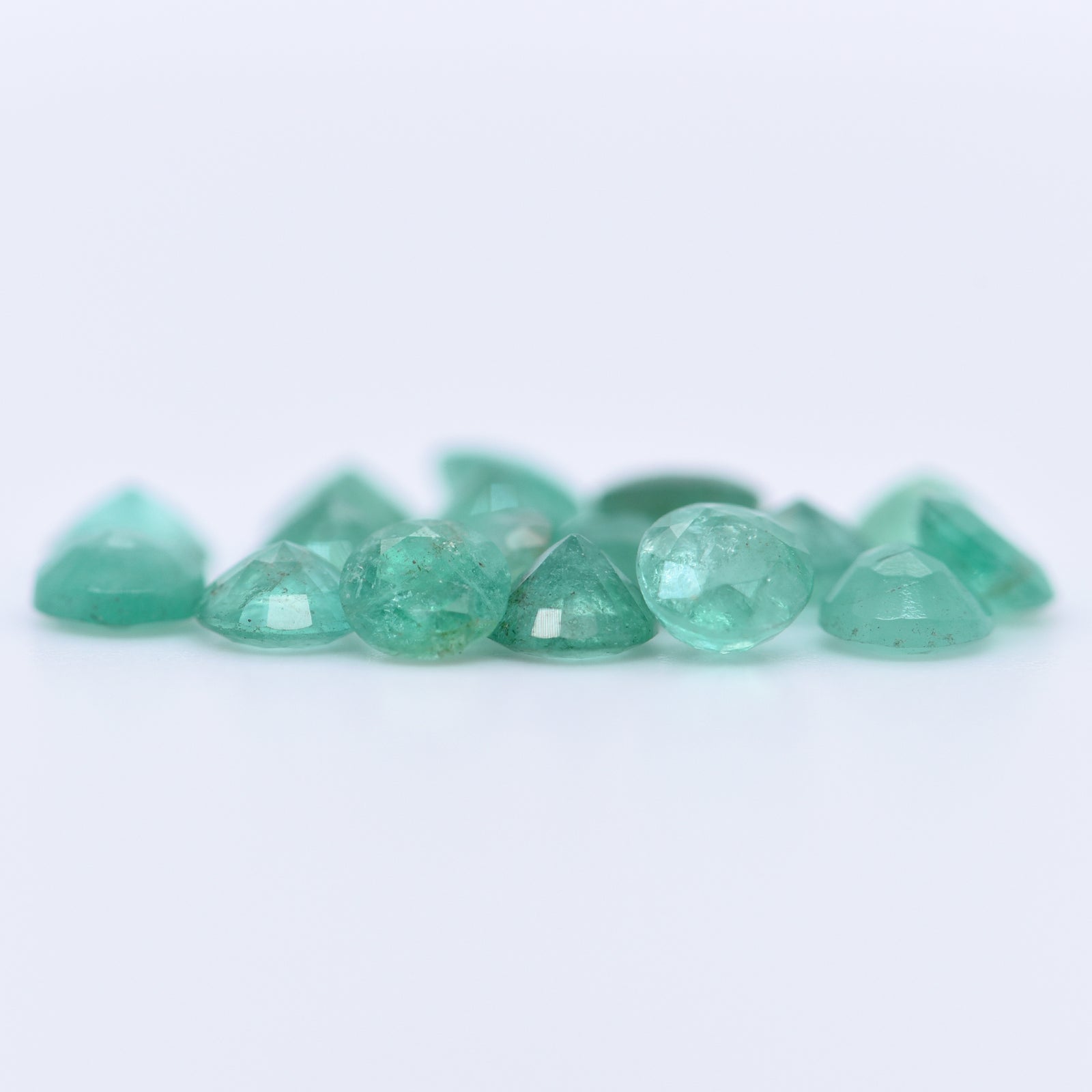 4mm Round Faceted Emeralds