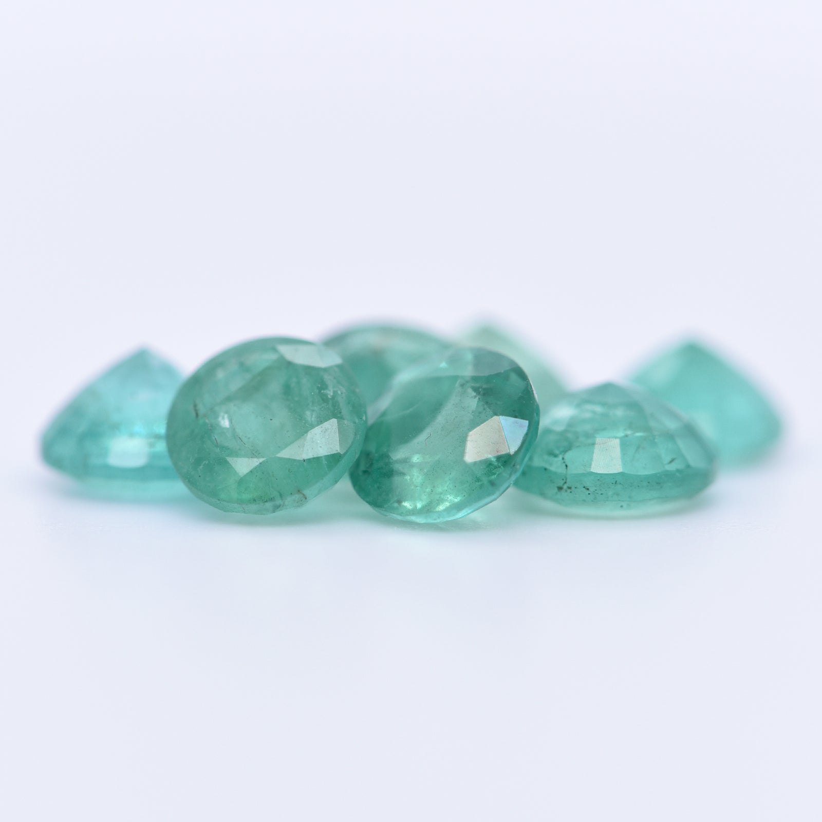 6mm Round Faceted Emeralds