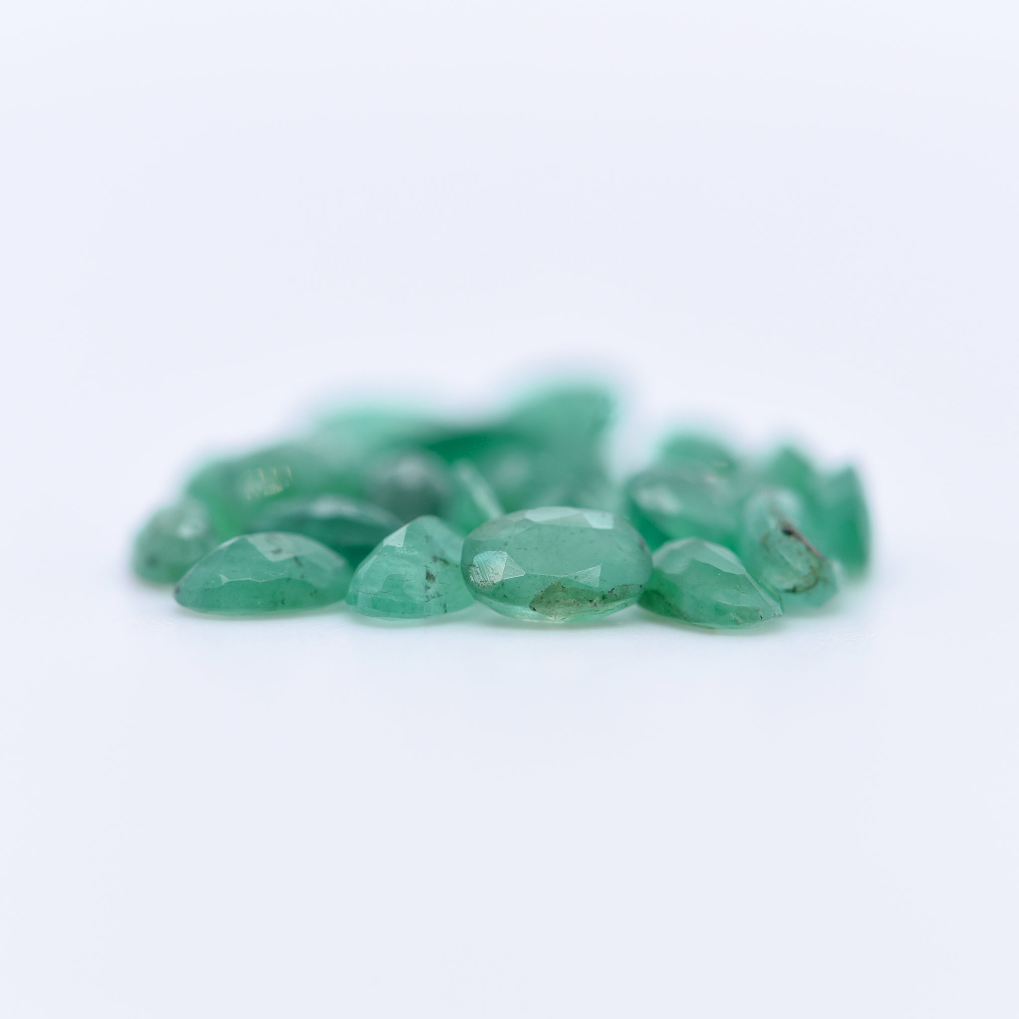 5x3 Oval Faceted Emeralds