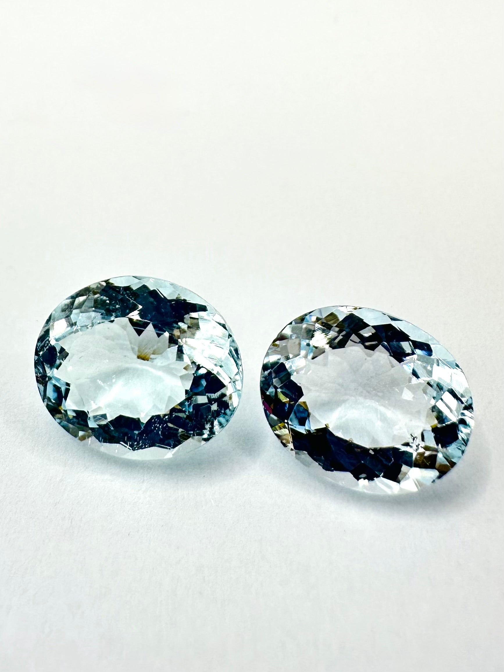 6.36cts 11.40x9.28mm Oval Faceted Aquamarine Pair