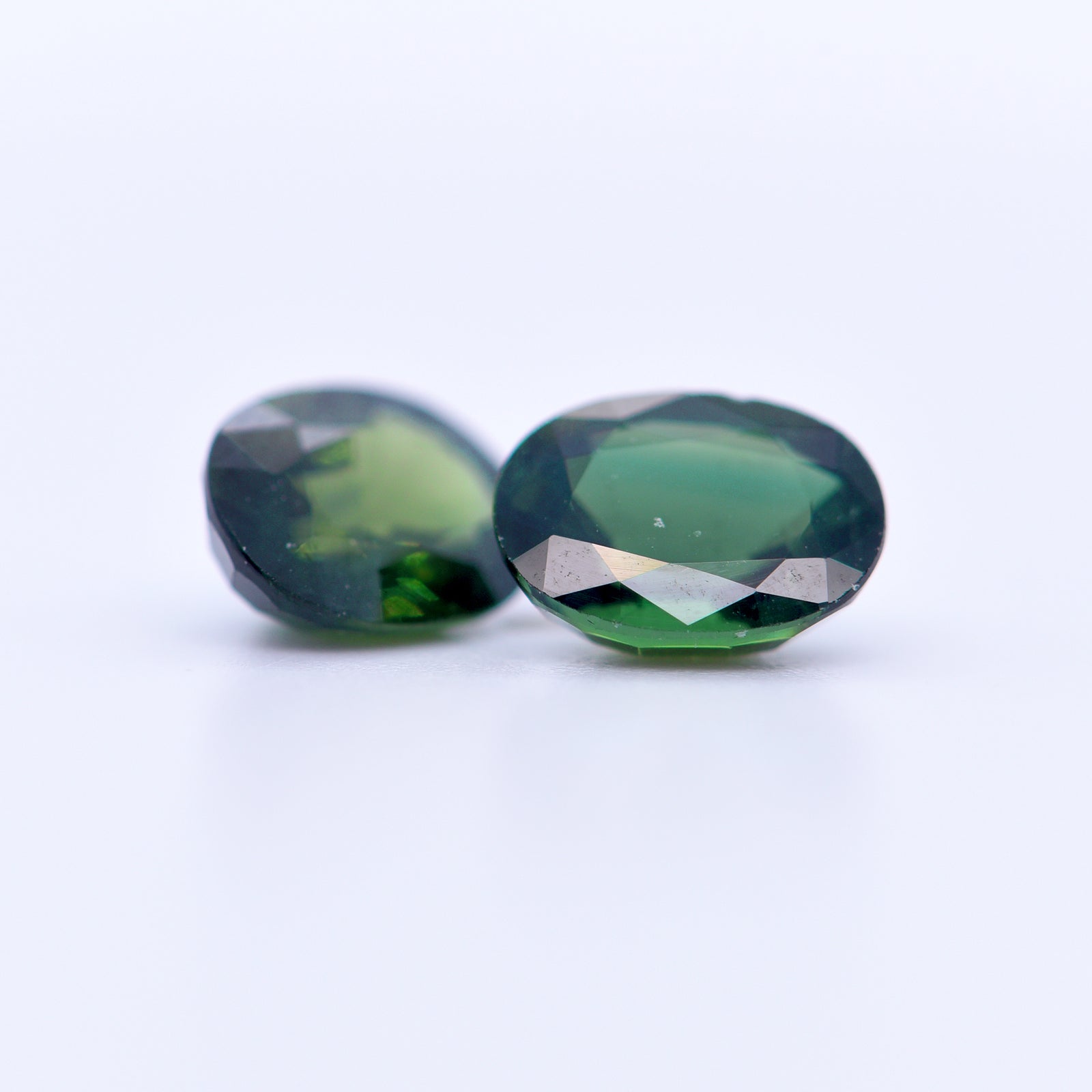 8x6 Oval Faceted Green Sapphires