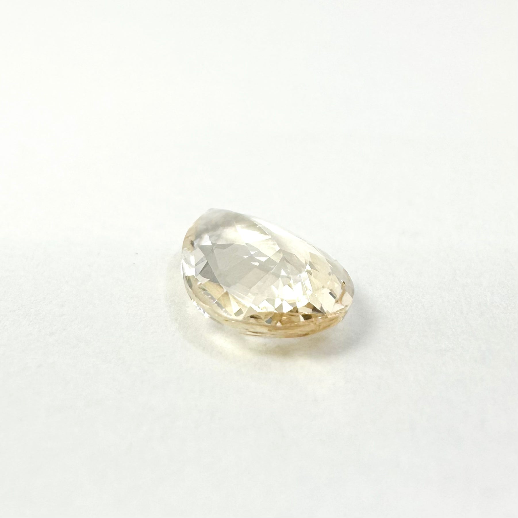 1.12cts 8.5x5.7mm Pear Shaped Faceted Peach Sapphire