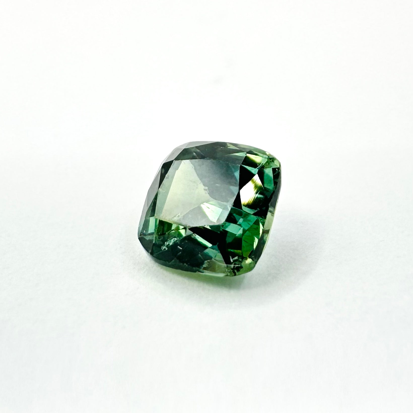 1.02cts 5.3x5.1mm Cushion Cut Faceted Teal Sapphire