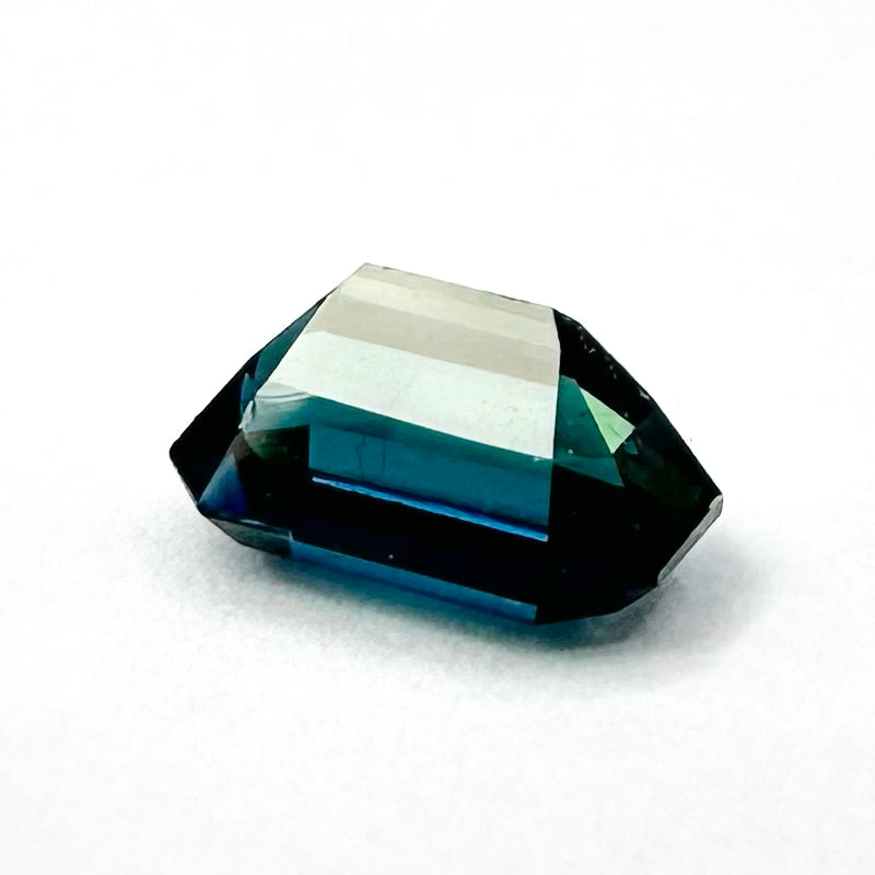 0.94cts 6.2x4mm Octagon Shaped Blue-Teal Sapphire