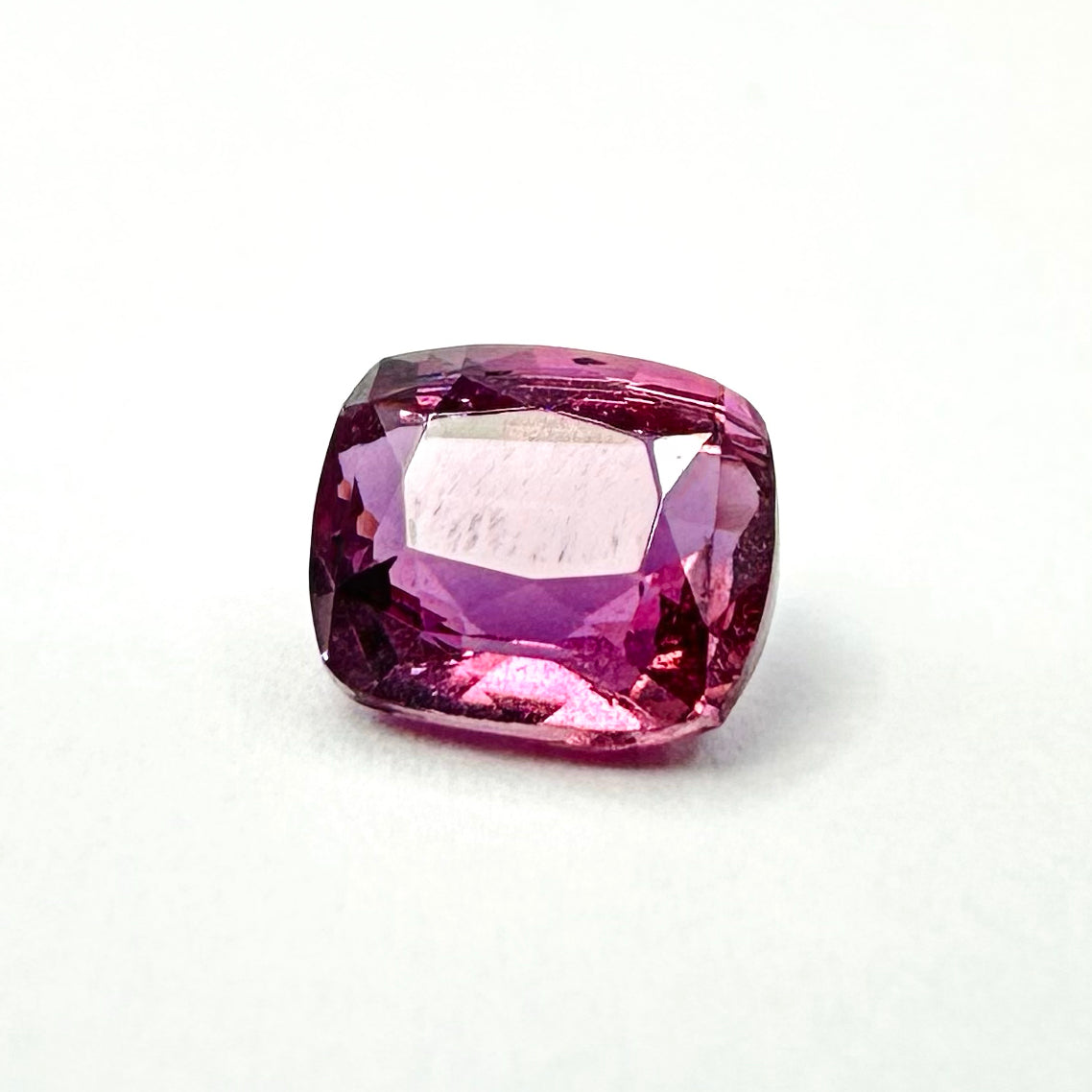 1.06cts 5.5x5mm Cushion Cut Faceted Pink-Purple Sapphire