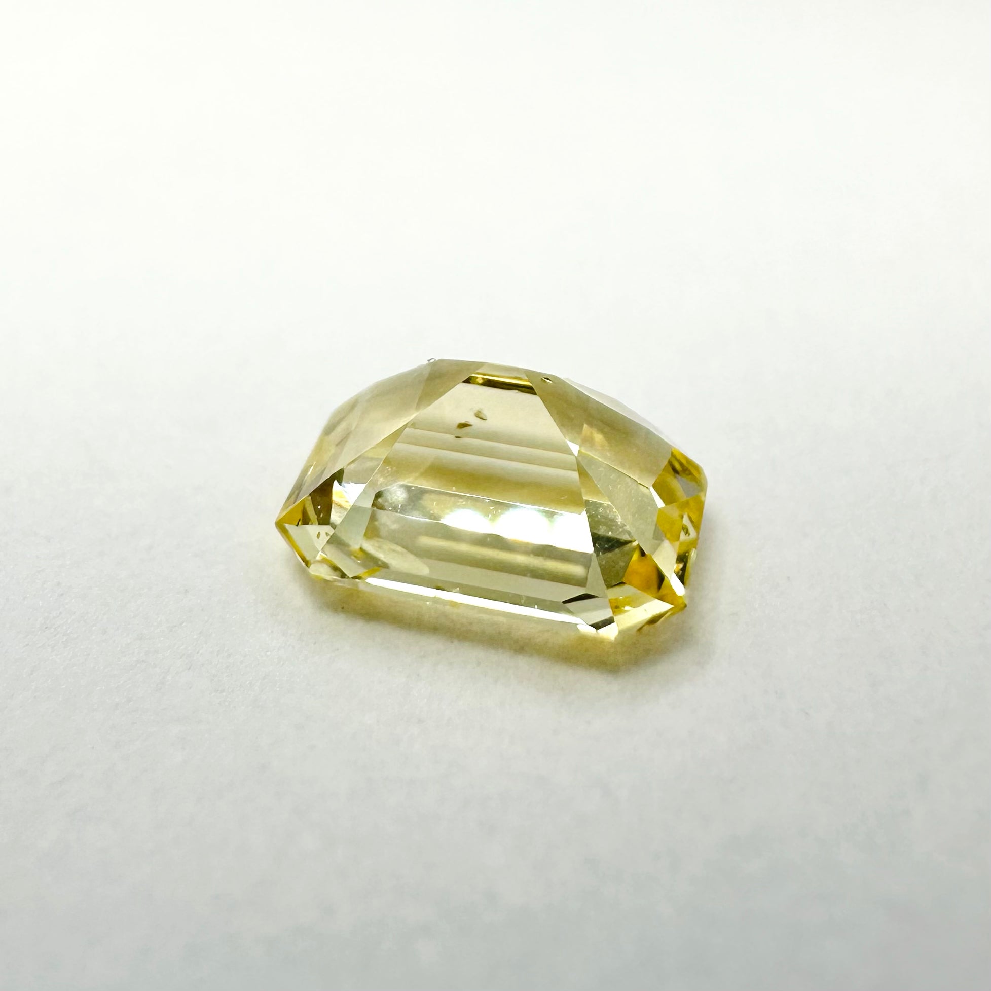 1.05cts 6.5x4.5mm Octagon Shaped Yellow Sapphire