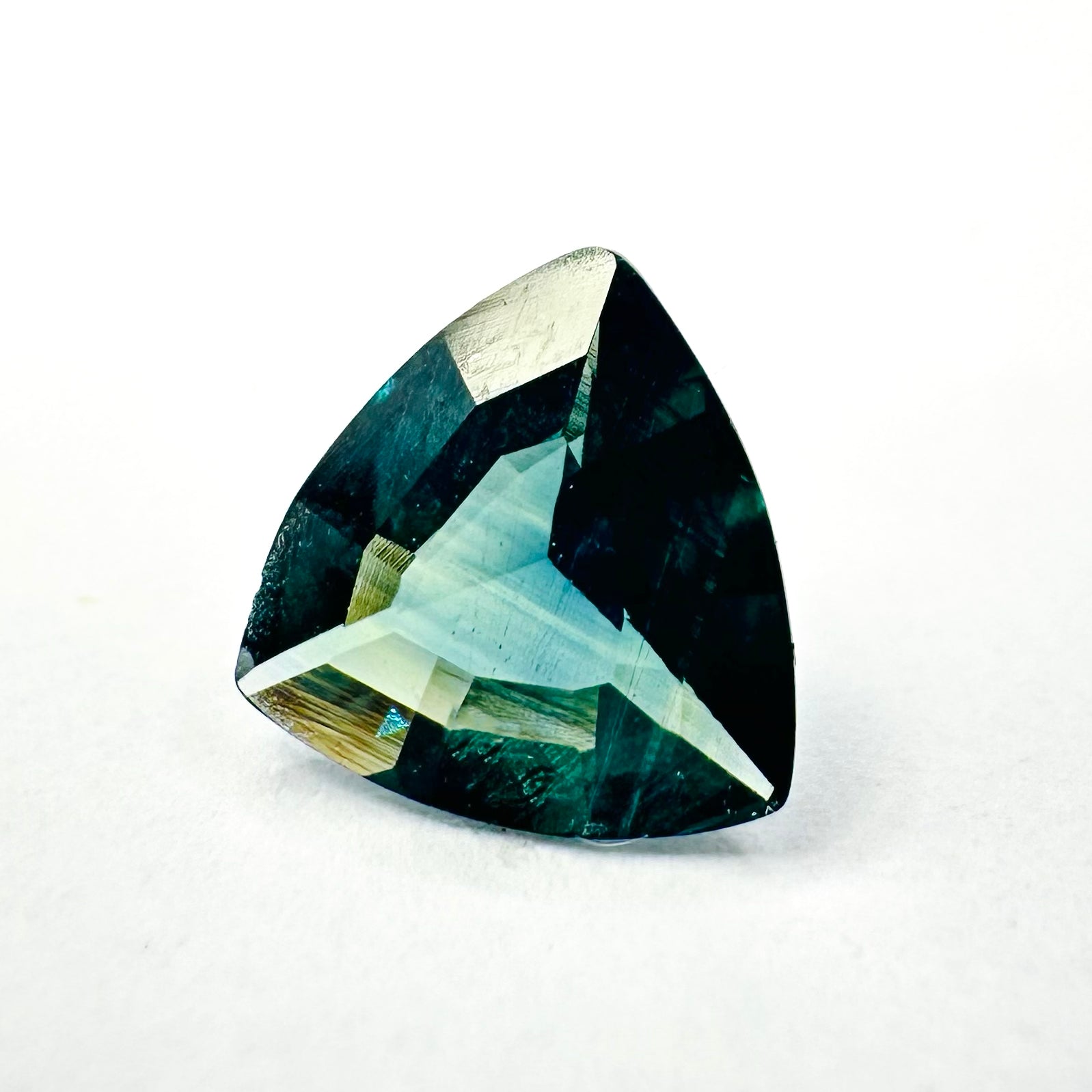 1.05cts 7.5x7.5mm Trillion Cut Teal Sapphire
