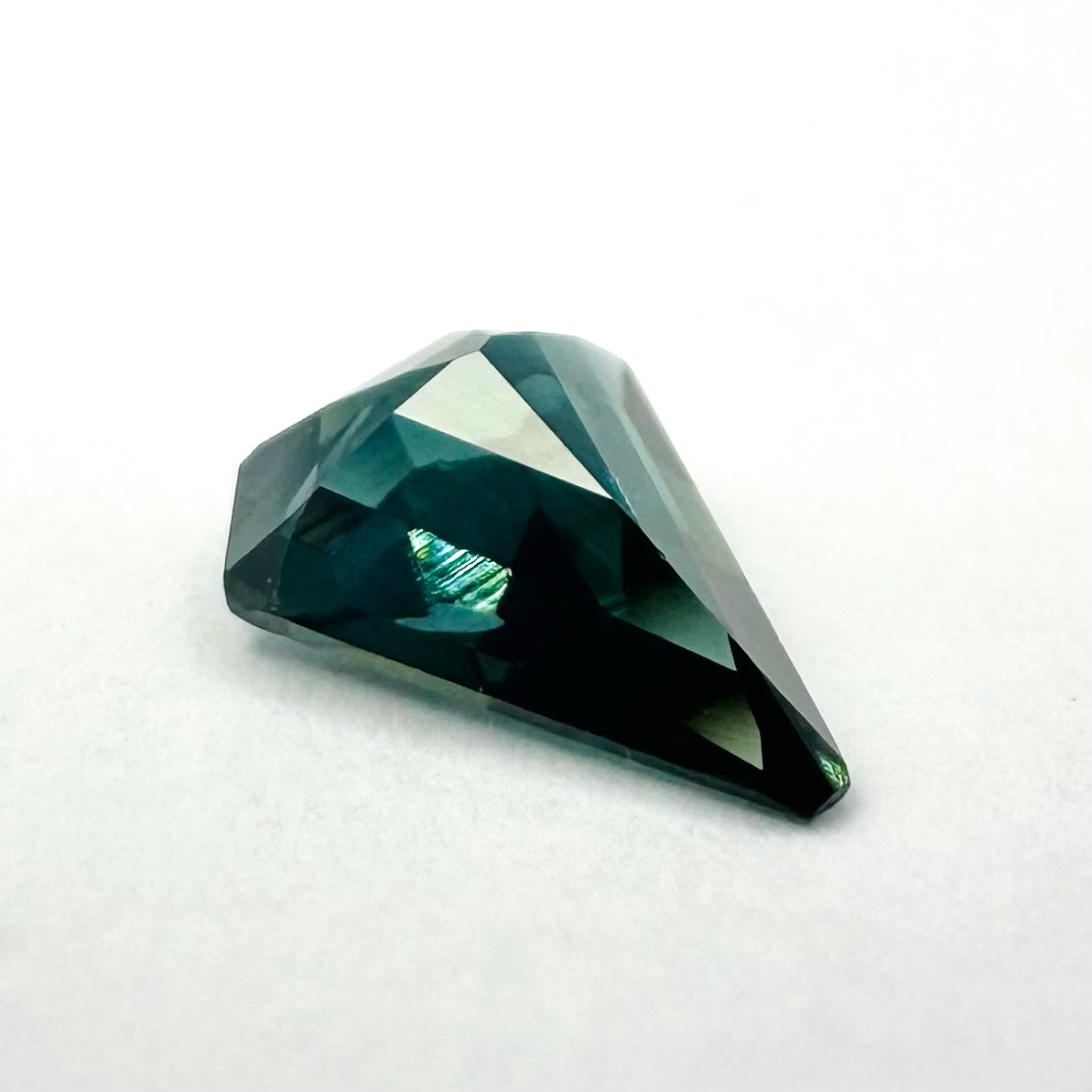 0.86cts 8x6mm Fancy Cut Kite Teal Sapphire