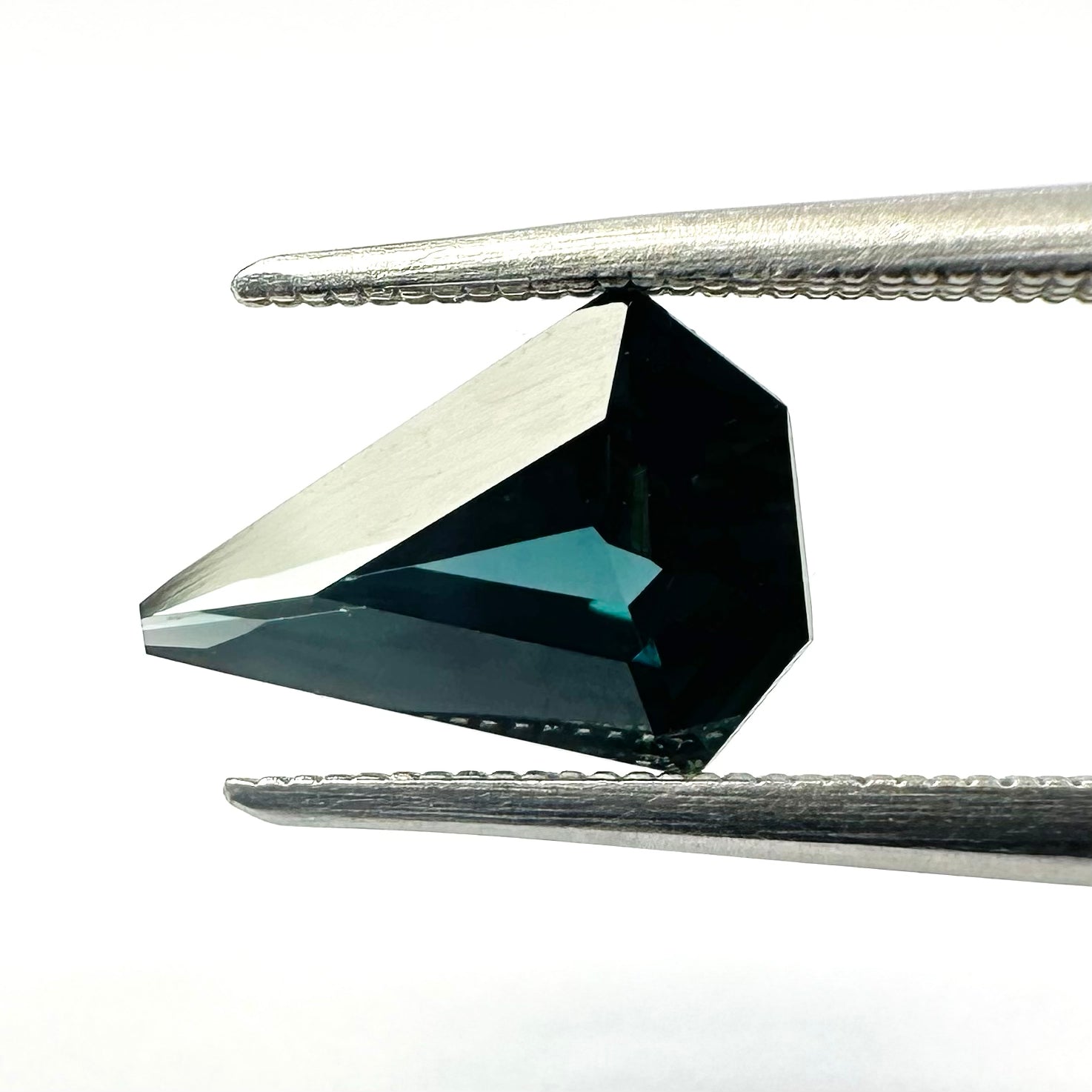 0.86cts 8x6mm Fancy Cut Kite Teal Sapphire